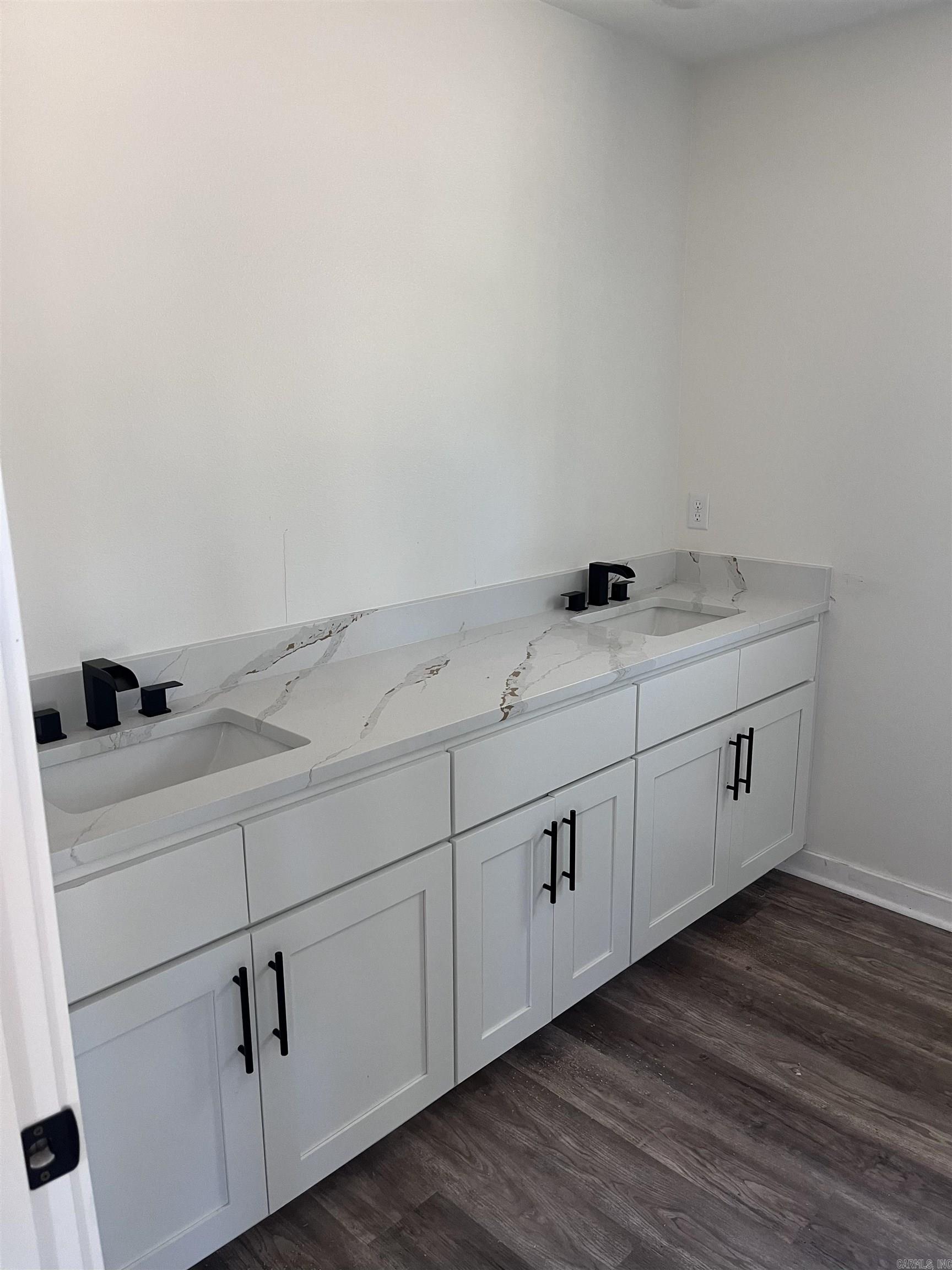 Hill Crest - Residential