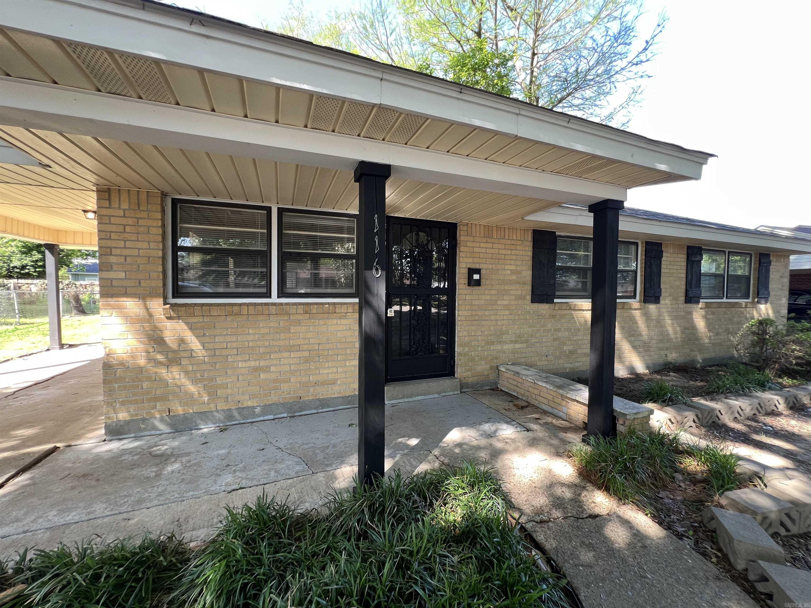 Sims 1st - Residential