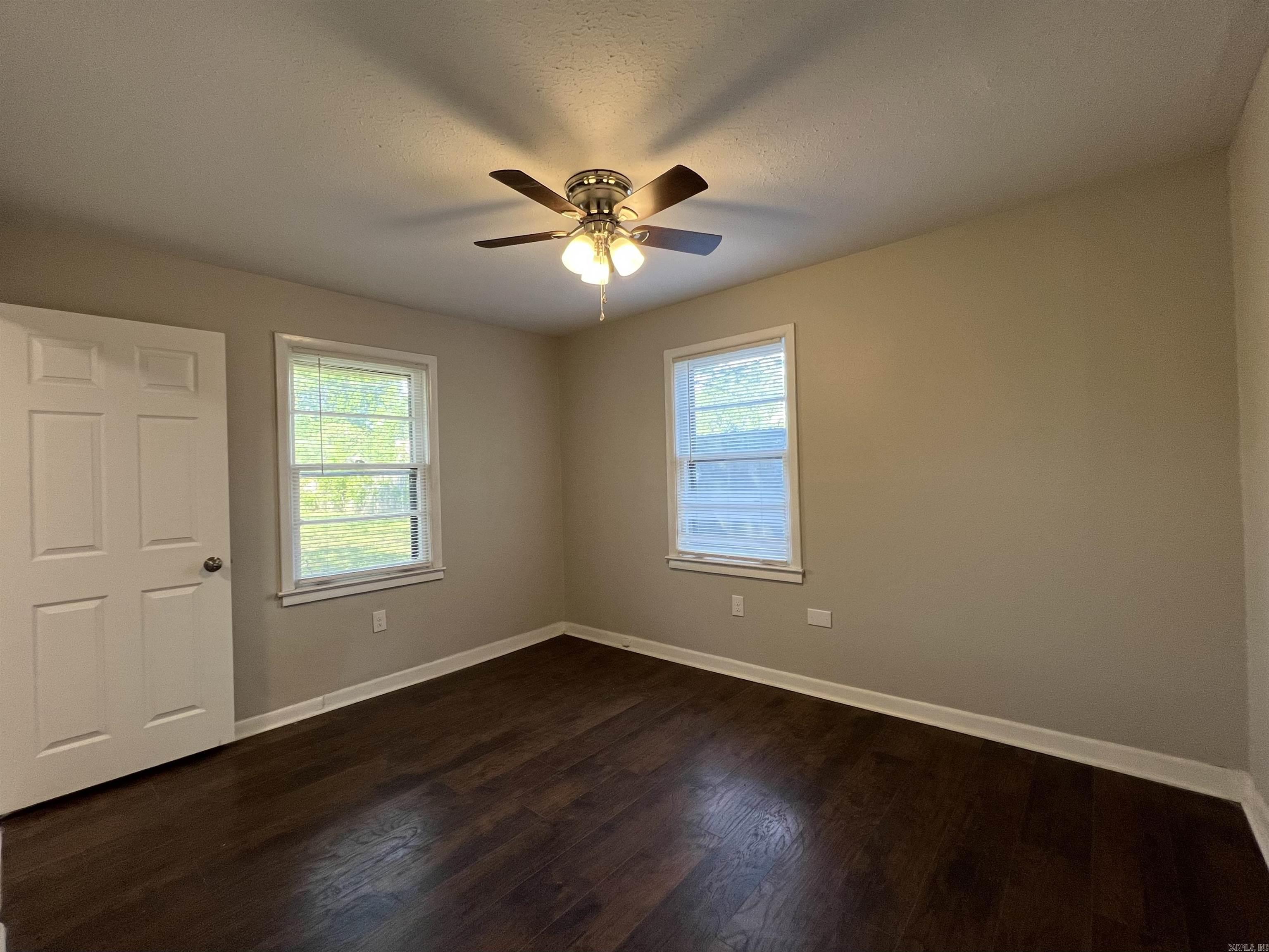 Sims 1st - Residential