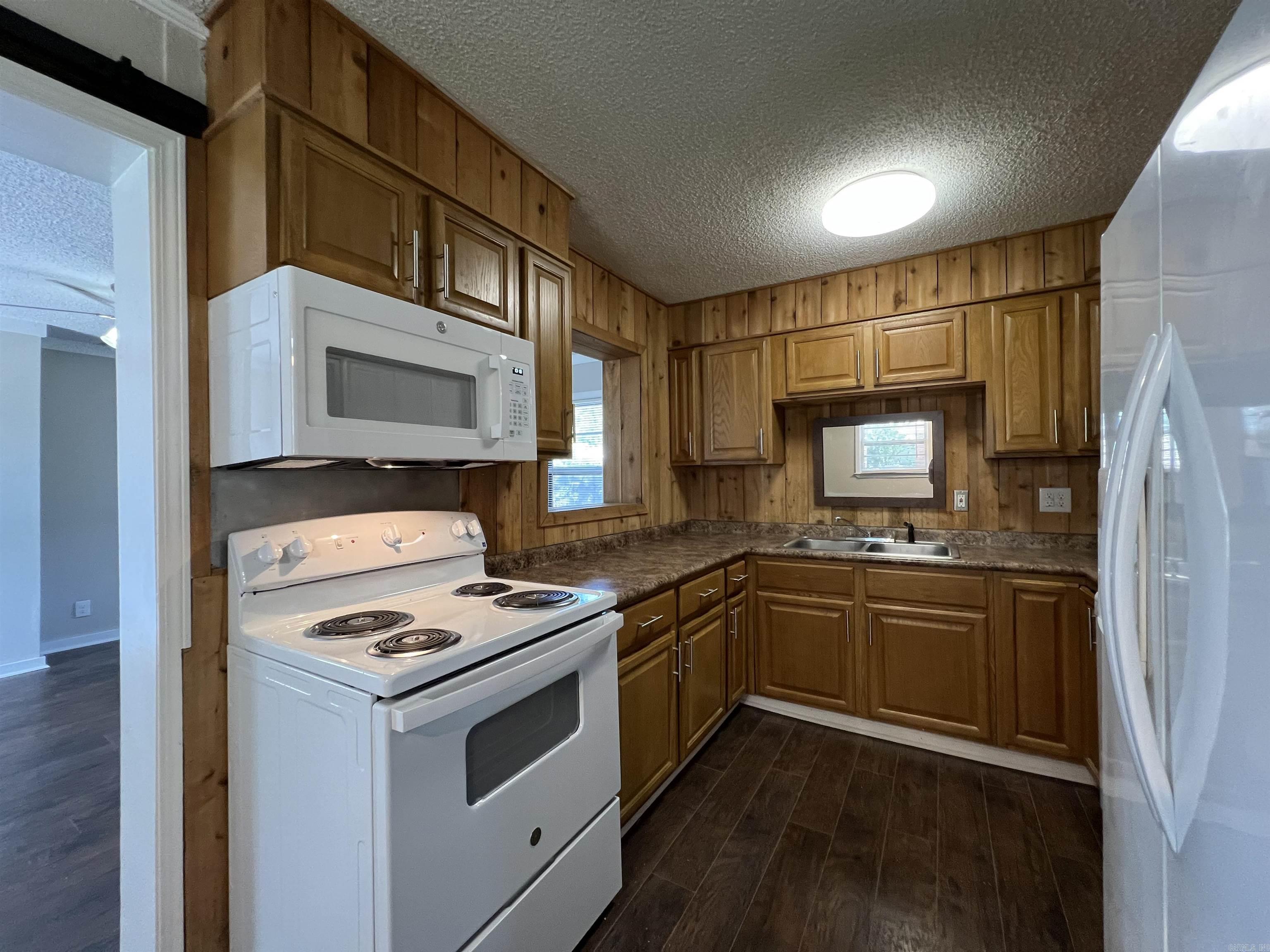 Sims 1st - Residential