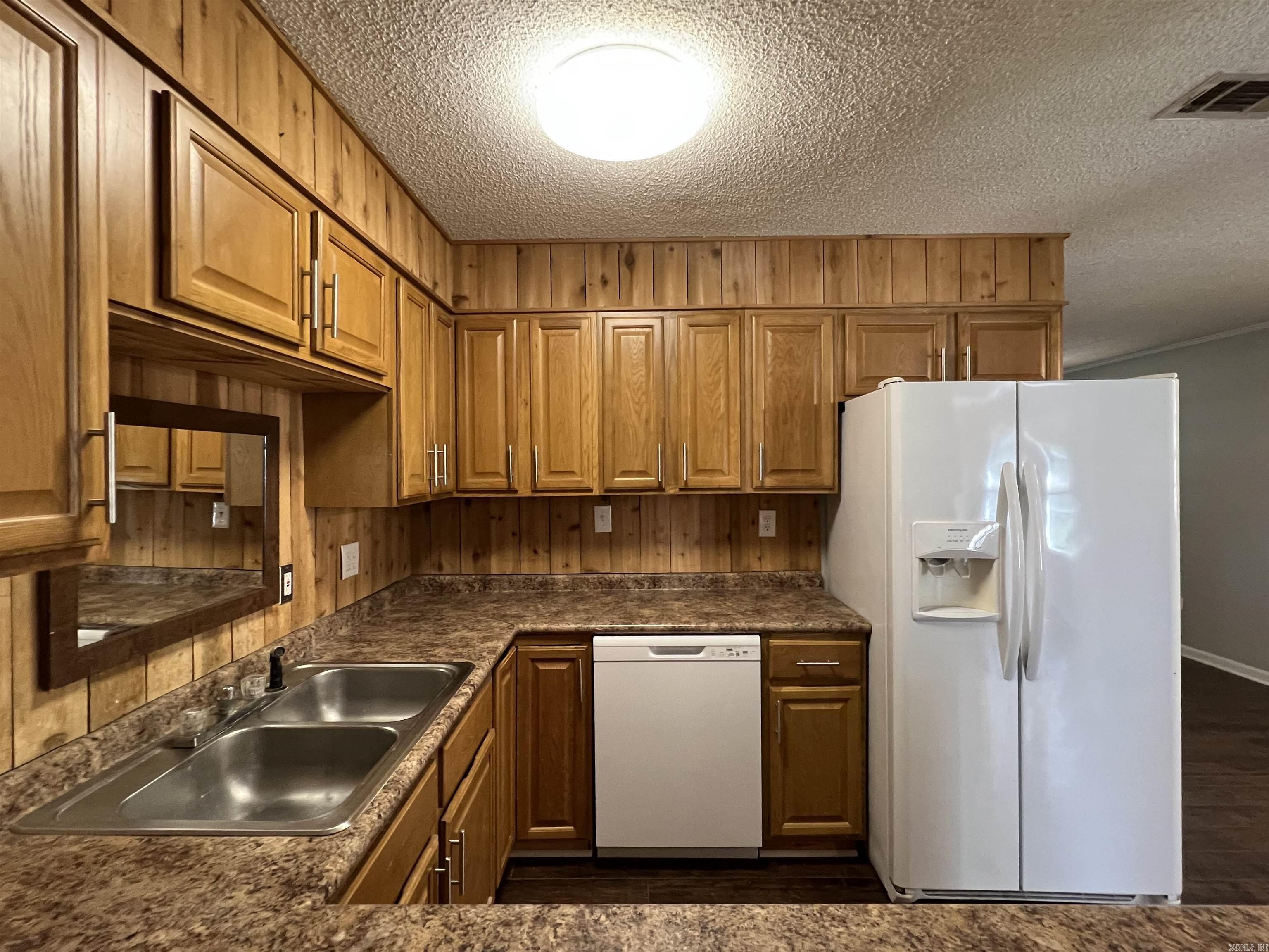 Sims 1st - Residential