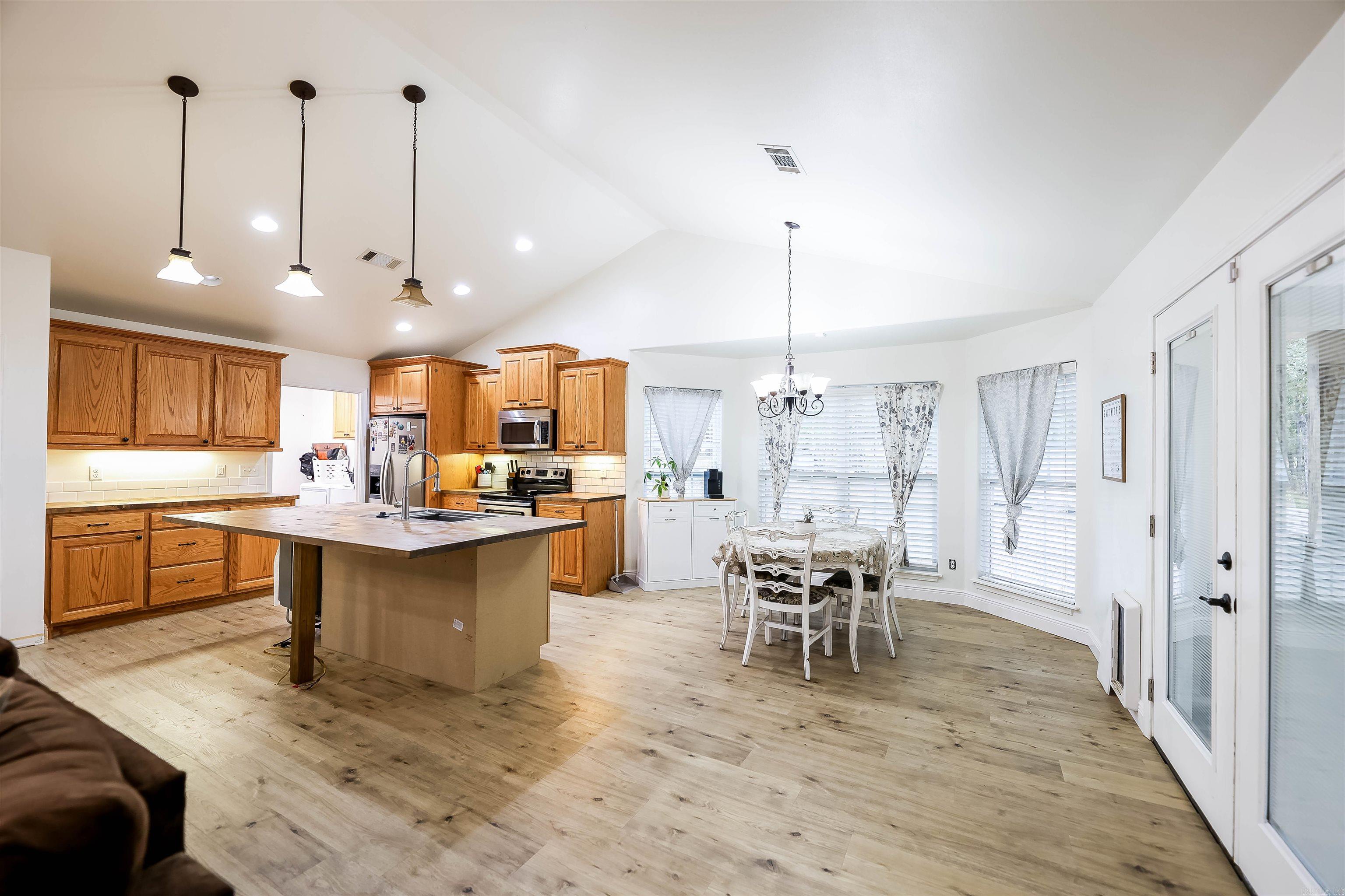 Dry Creek Estates - Residential