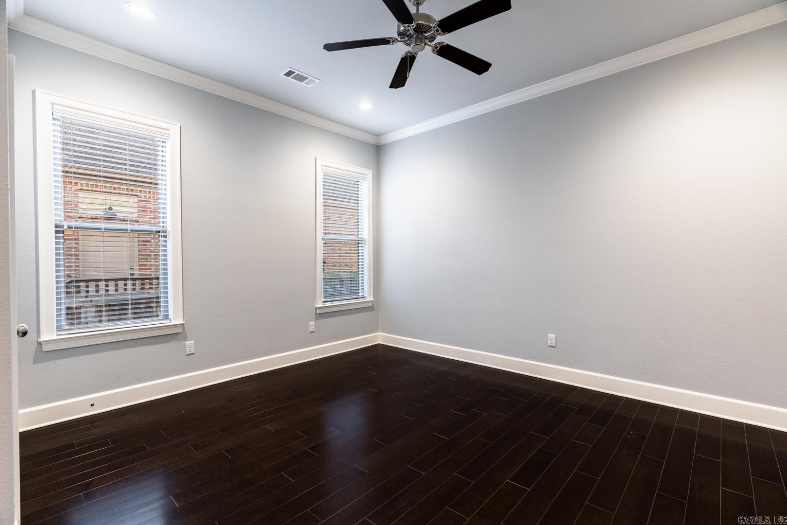 CHENAL VALLEY "ENSBURY PLACE" - Residential