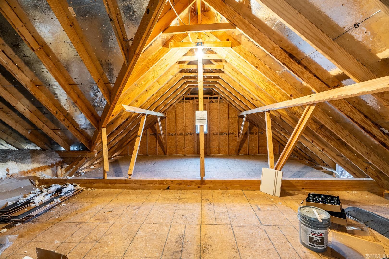 CHENAL VALLEY "ENSBURY PLACE" - Residential