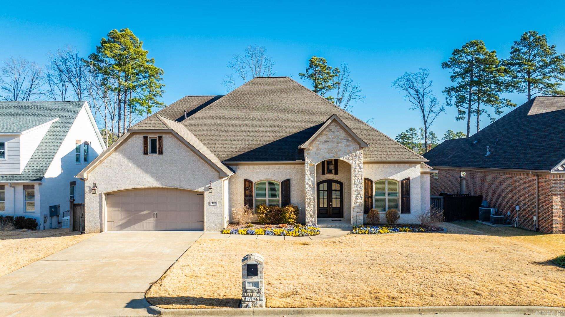 CHENAL VALLEY "ENSBURY PLACE" - Residential