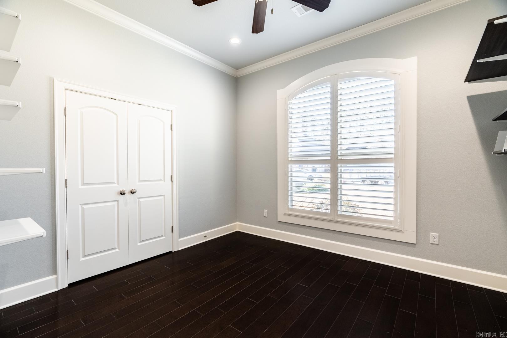 CHENAL VALLEY "ENSBURY PLACE" - Residential