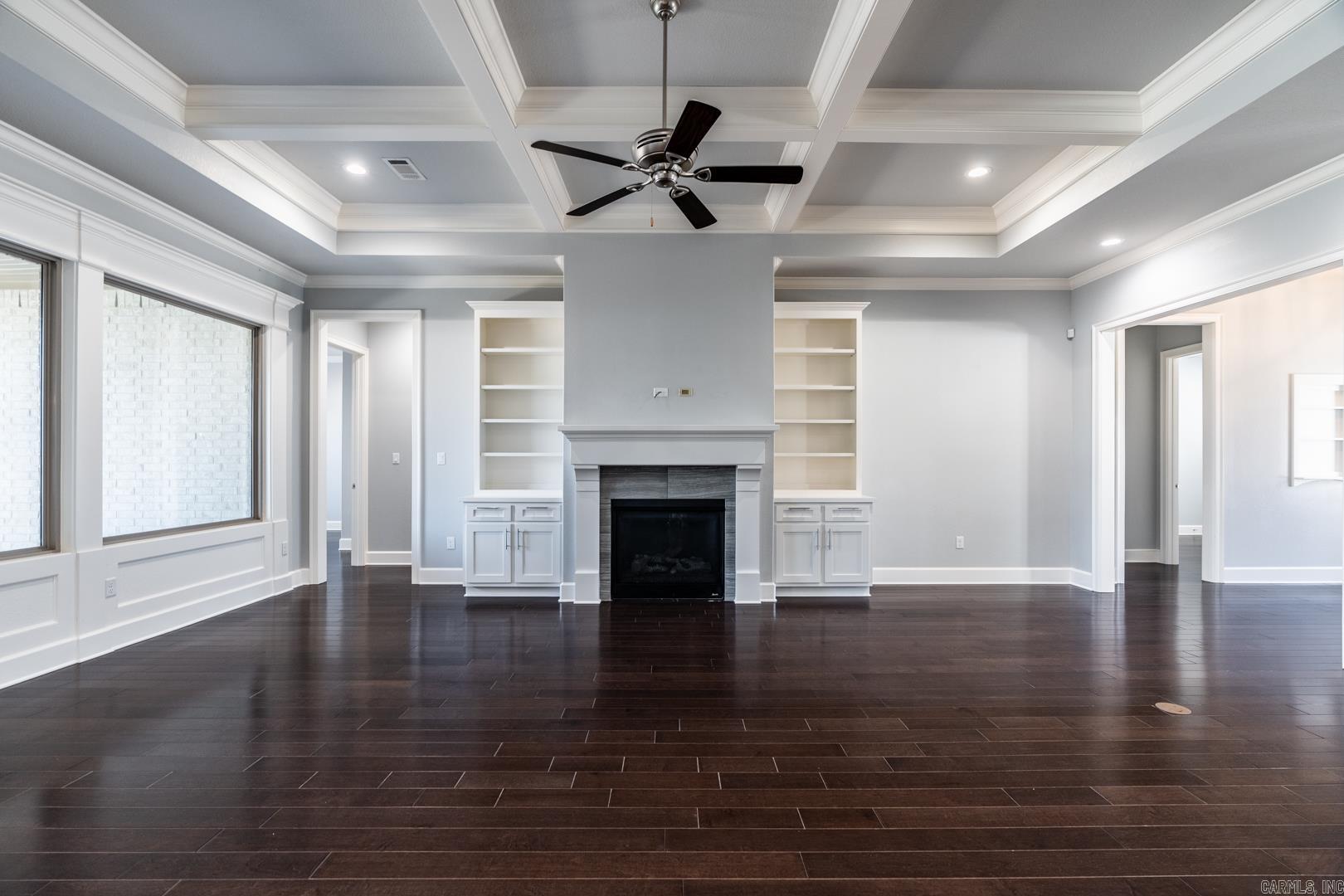 CHENAL VALLEY "ENSBURY PLACE" - Residential