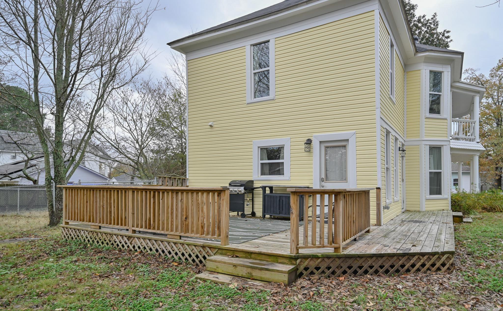 MENA ORIGINAL - Residential