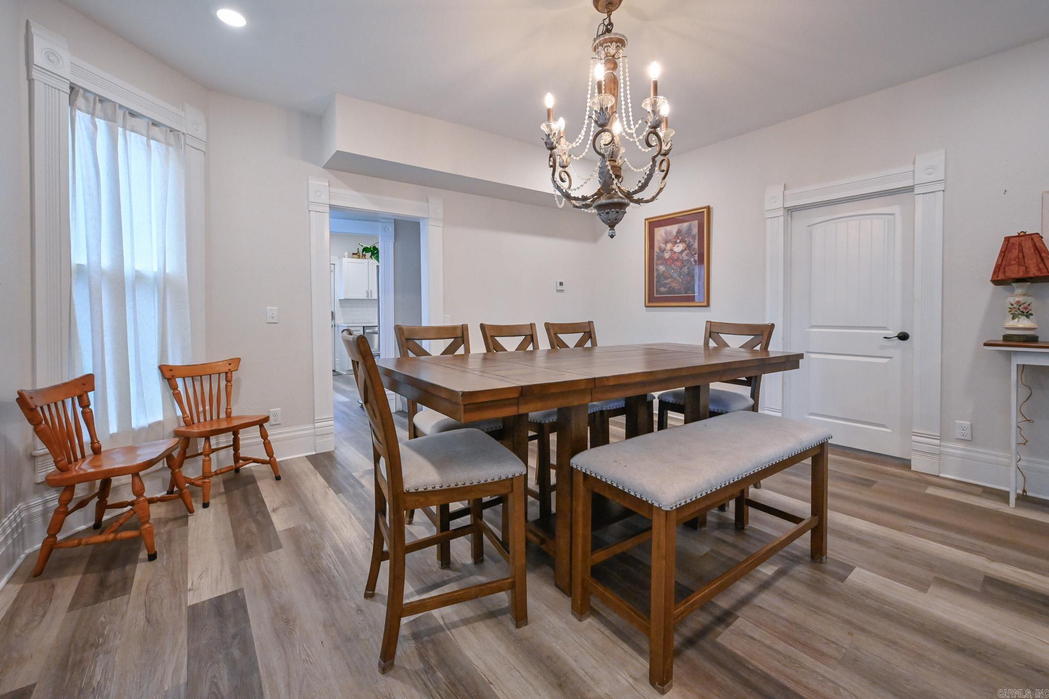 MENA ORIGINAL - Residential