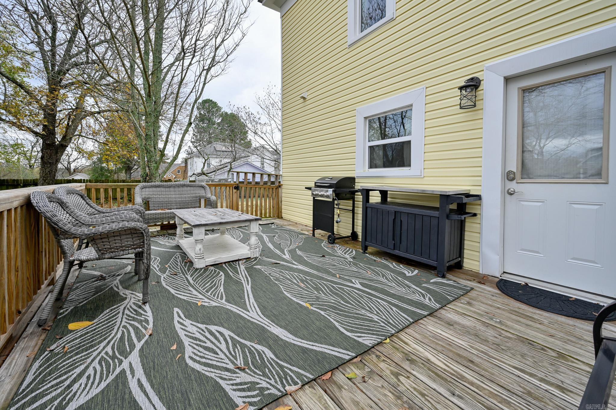 MENA ORIGINAL - Residential