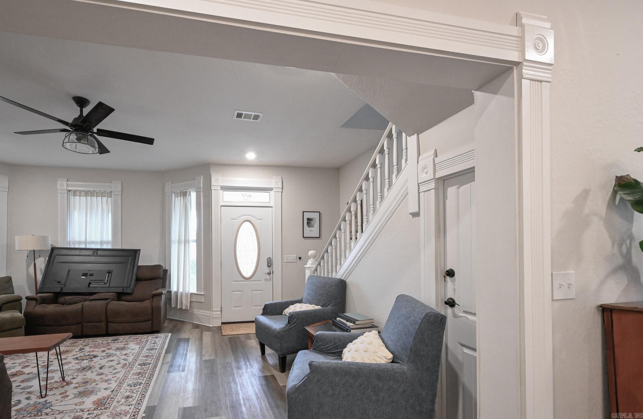 MENA ORIGINAL - Residential