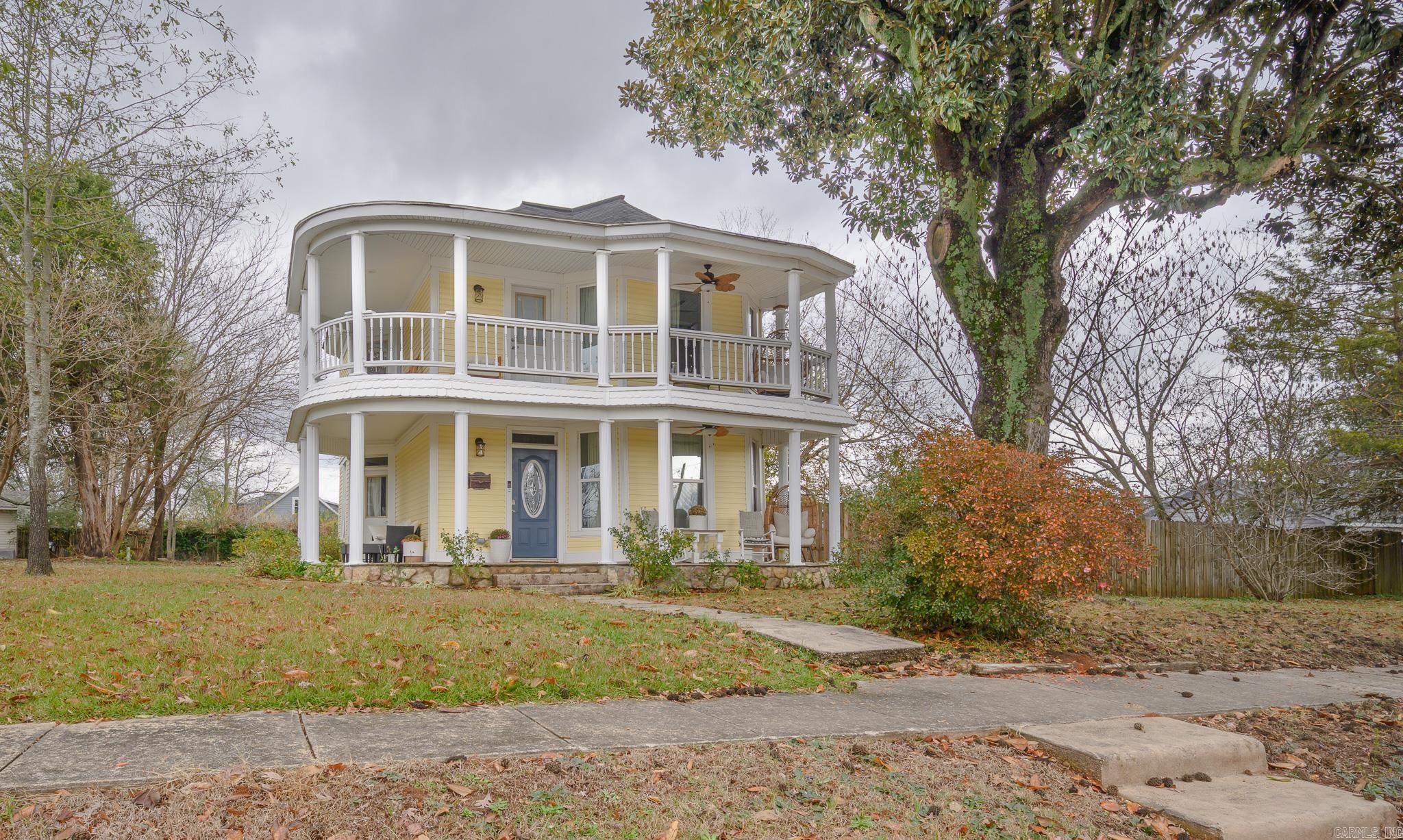 MENA ORIGINAL - Residential