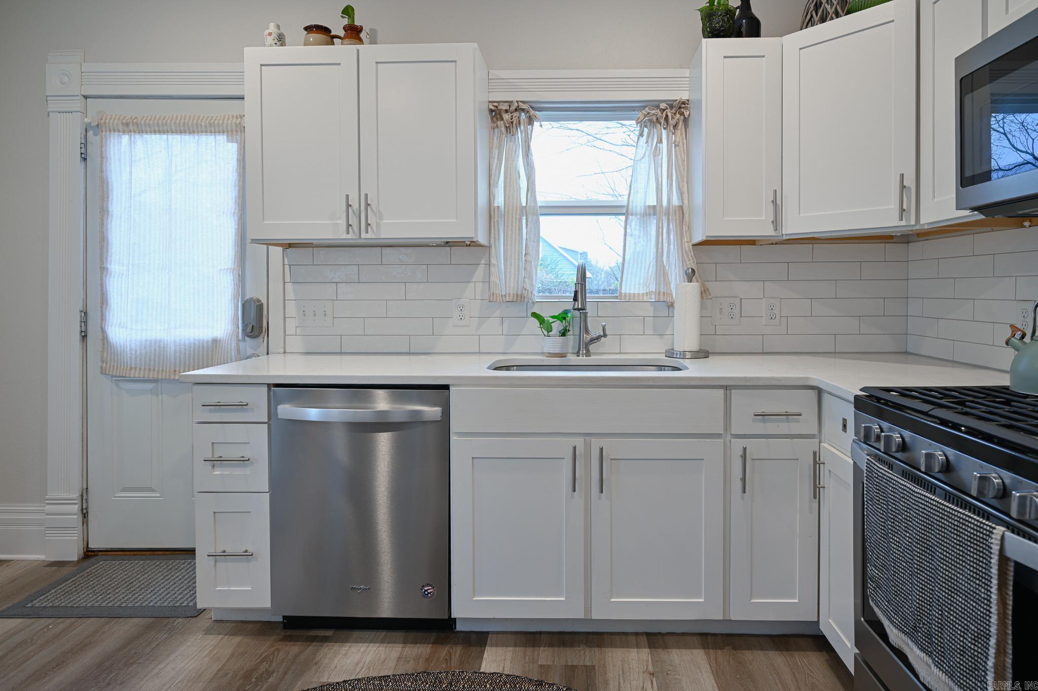 MENA ORIGINAL - Residential