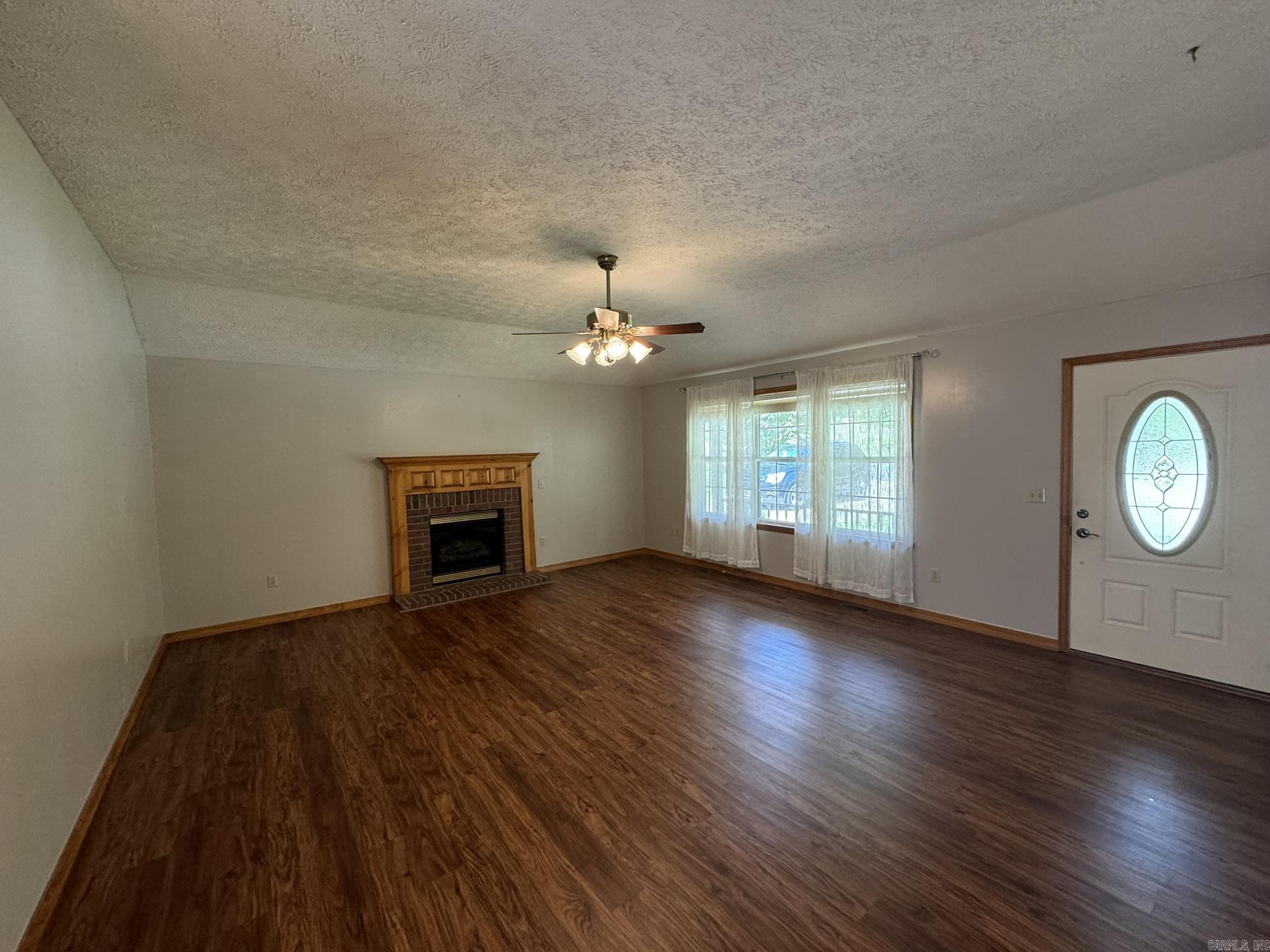 WOODCREEK - Residential