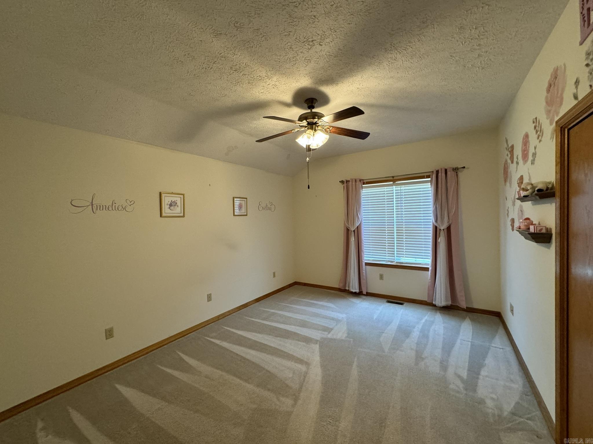 WOODCREEK - Residential