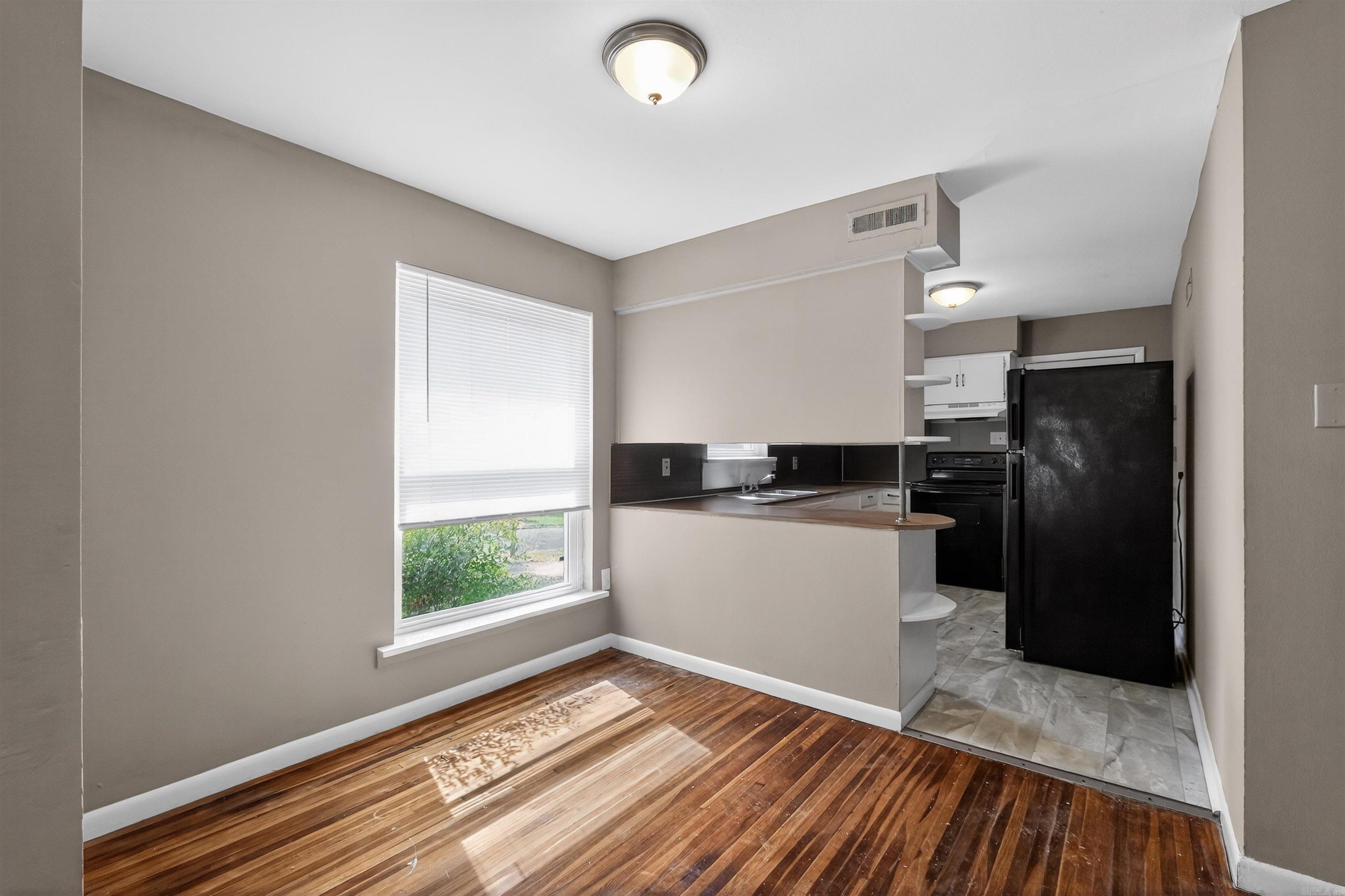 Oak Park Annex - Residential
