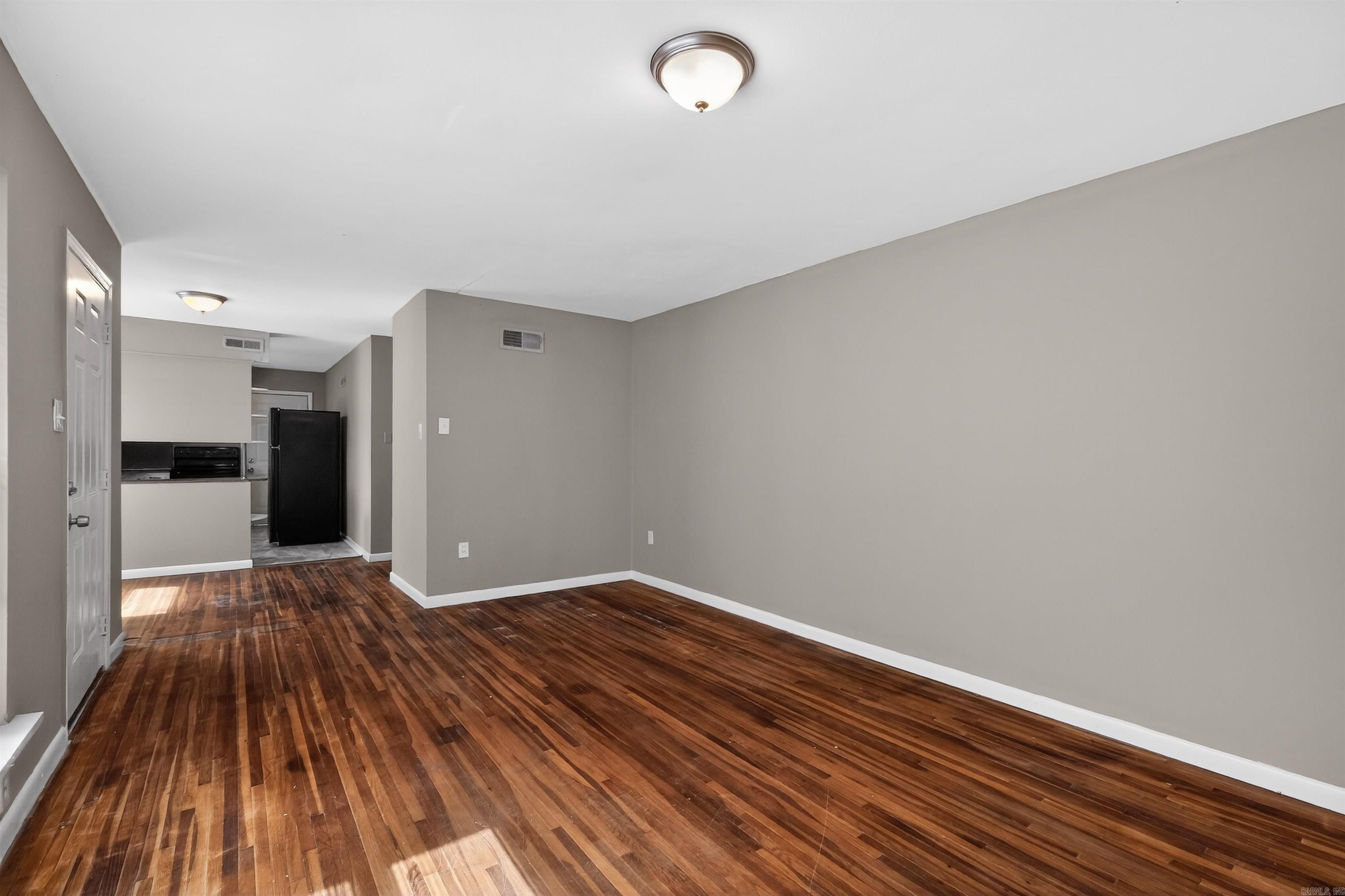 Oak Park Annex - Residential
