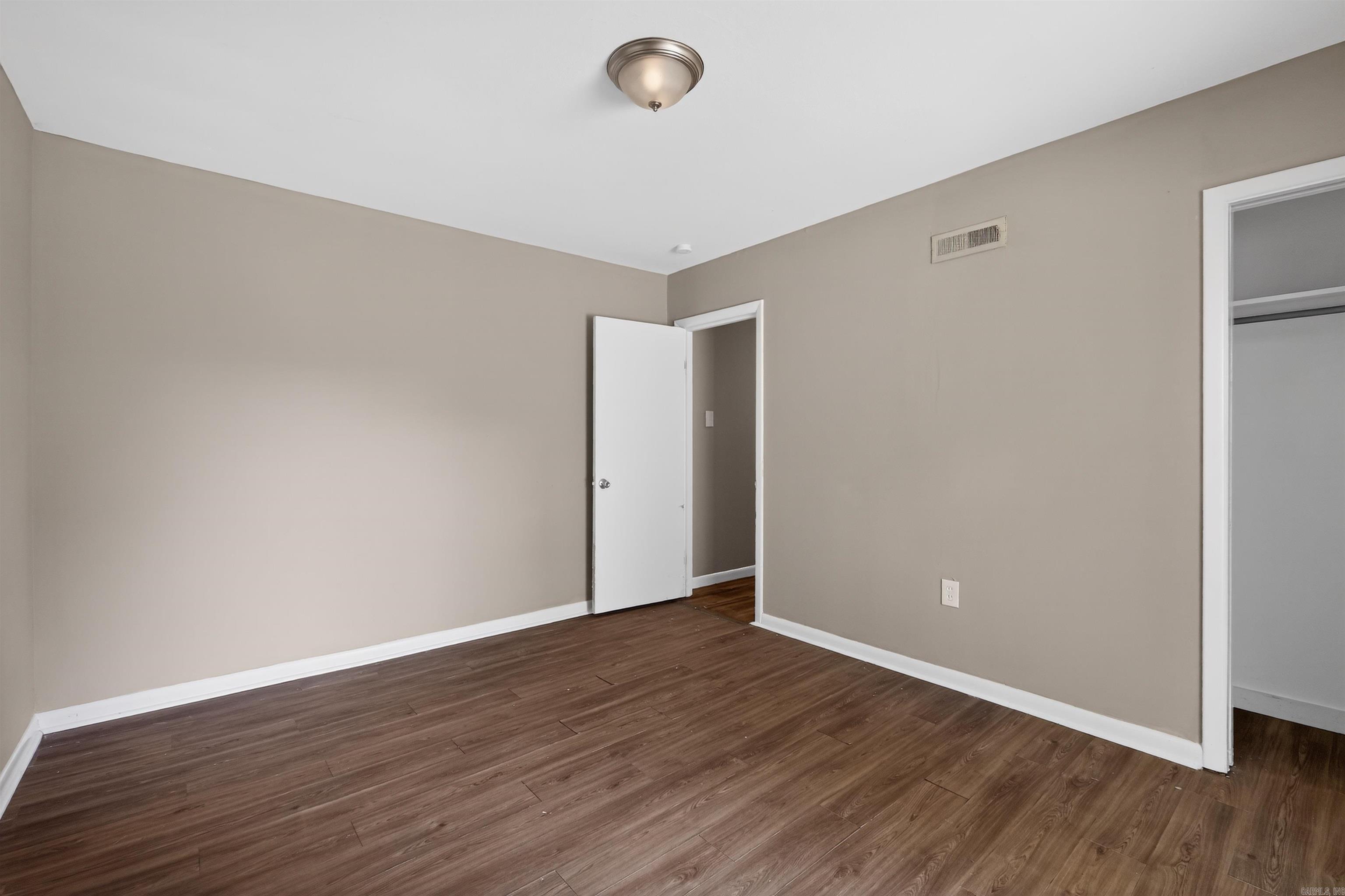 Oak Park Annex - Residential