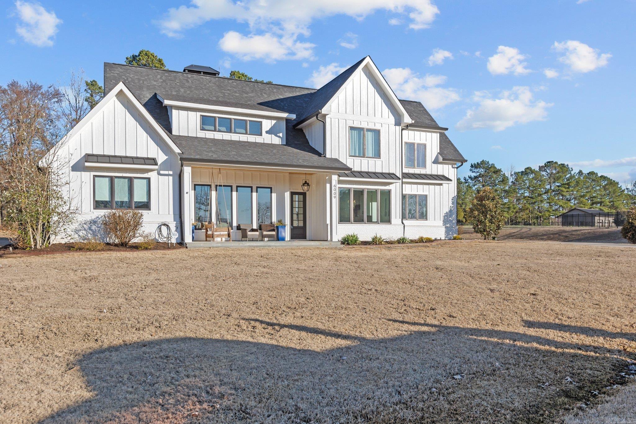 THE STABLES - Residential