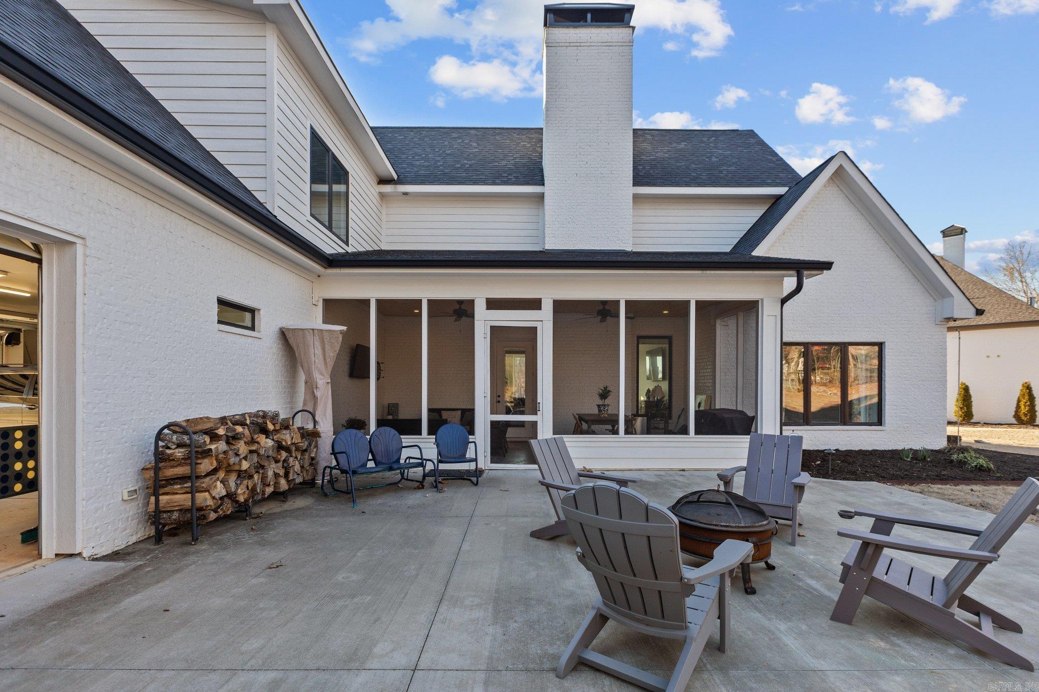 THE STABLES - Residential