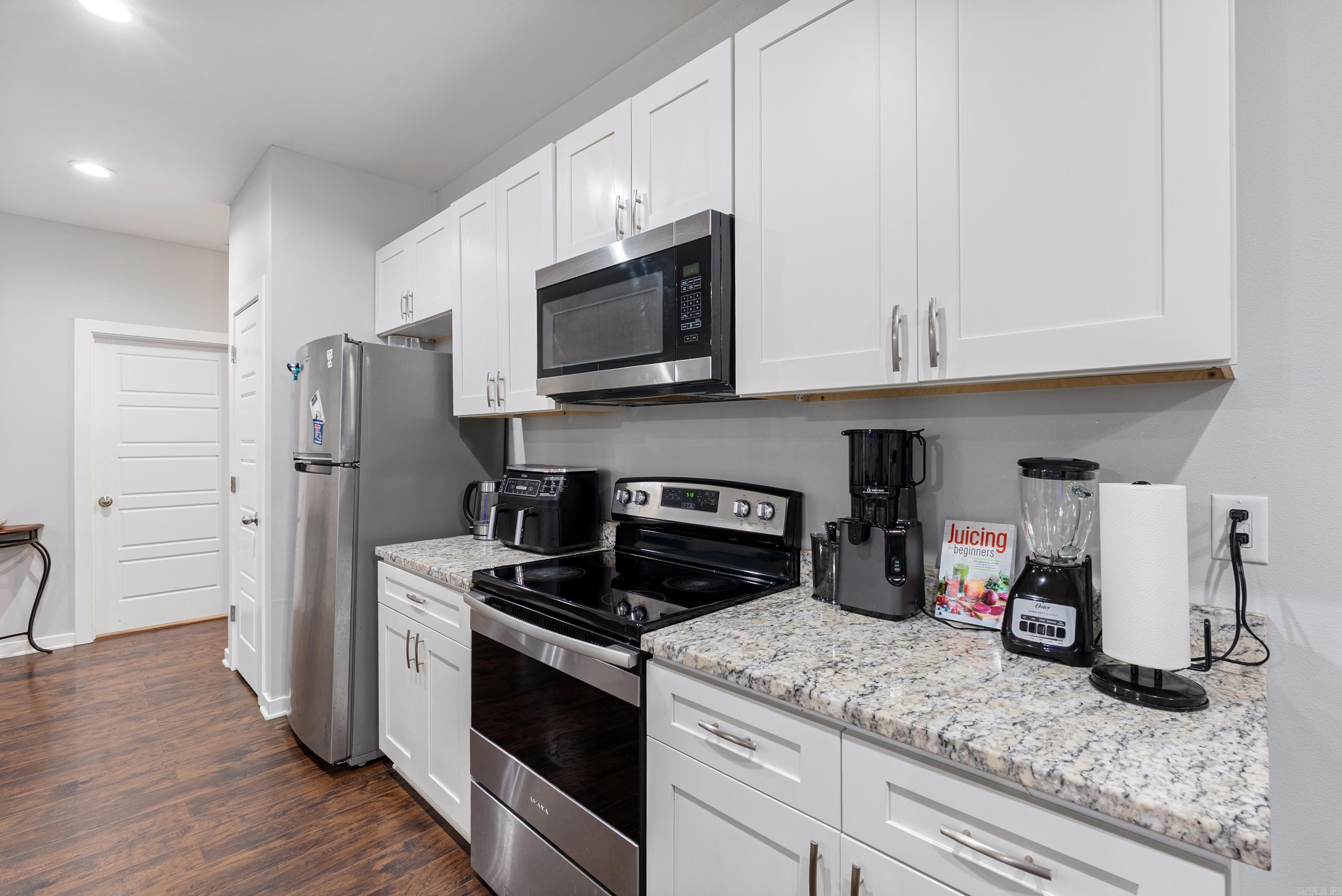 CANTEN COVE - Residential