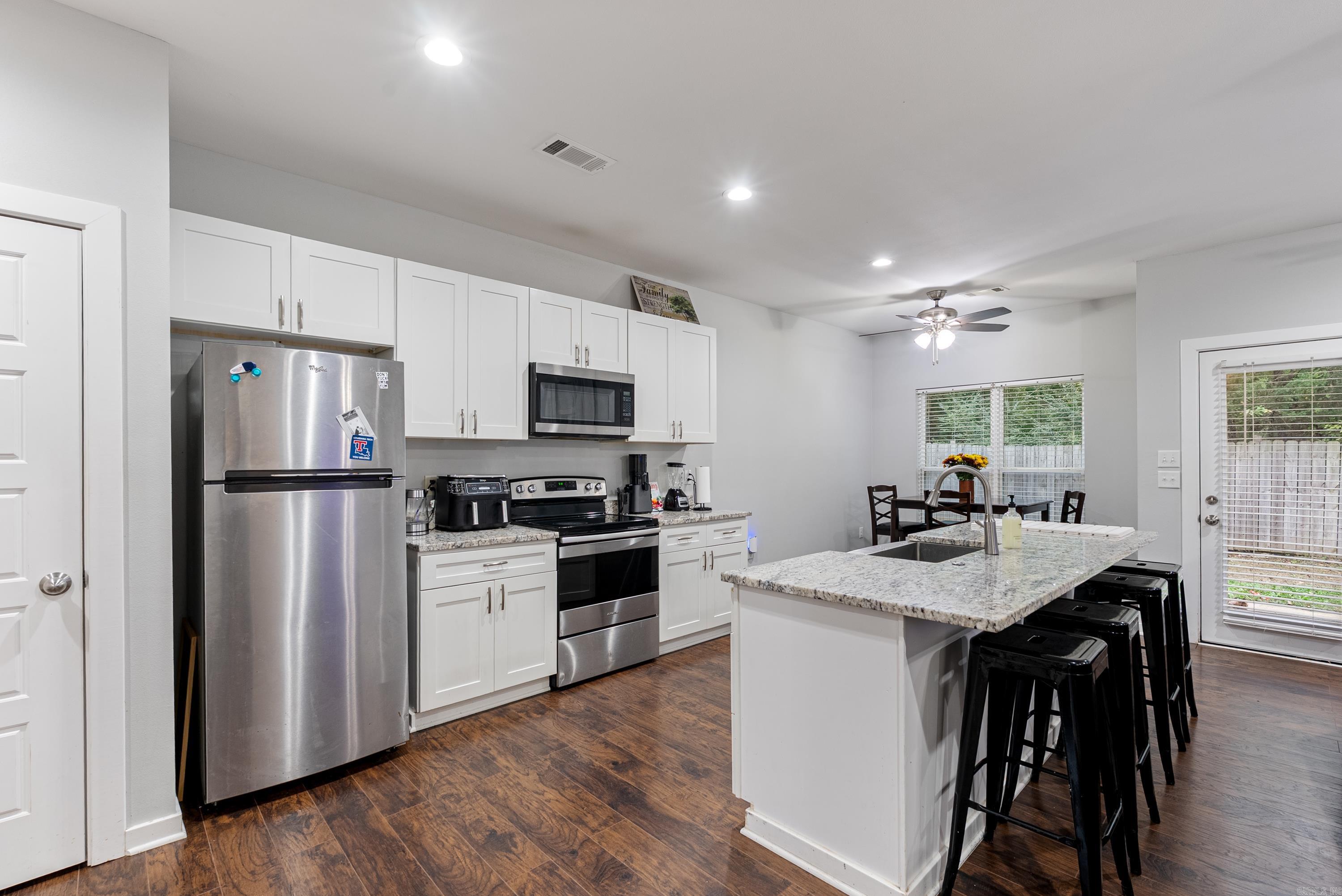 CANTEN COVE - Residential