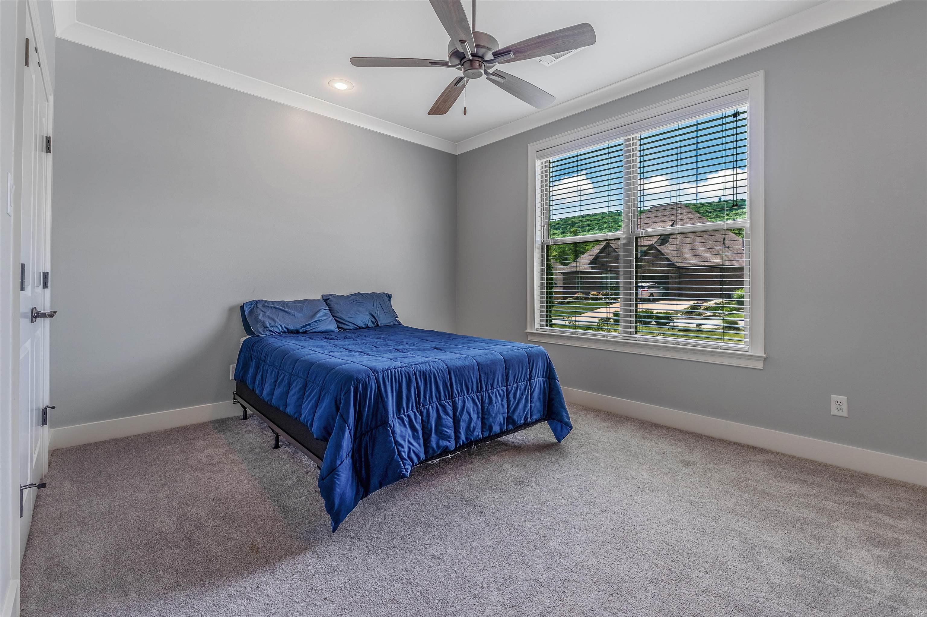 CHENAL VALLEY "CAUREL COURT" - Residential