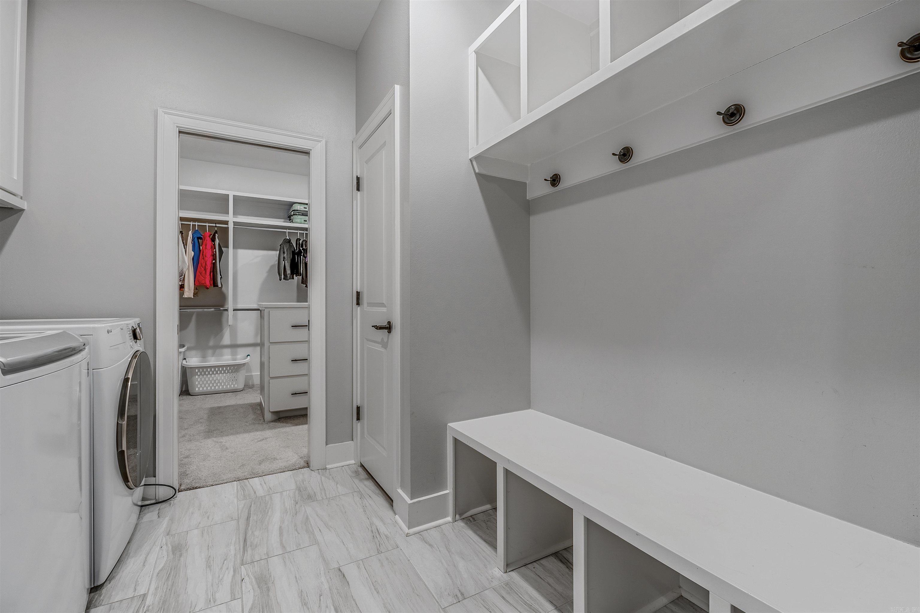 CHENAL VALLEY "CAUREL COURT" - Residential