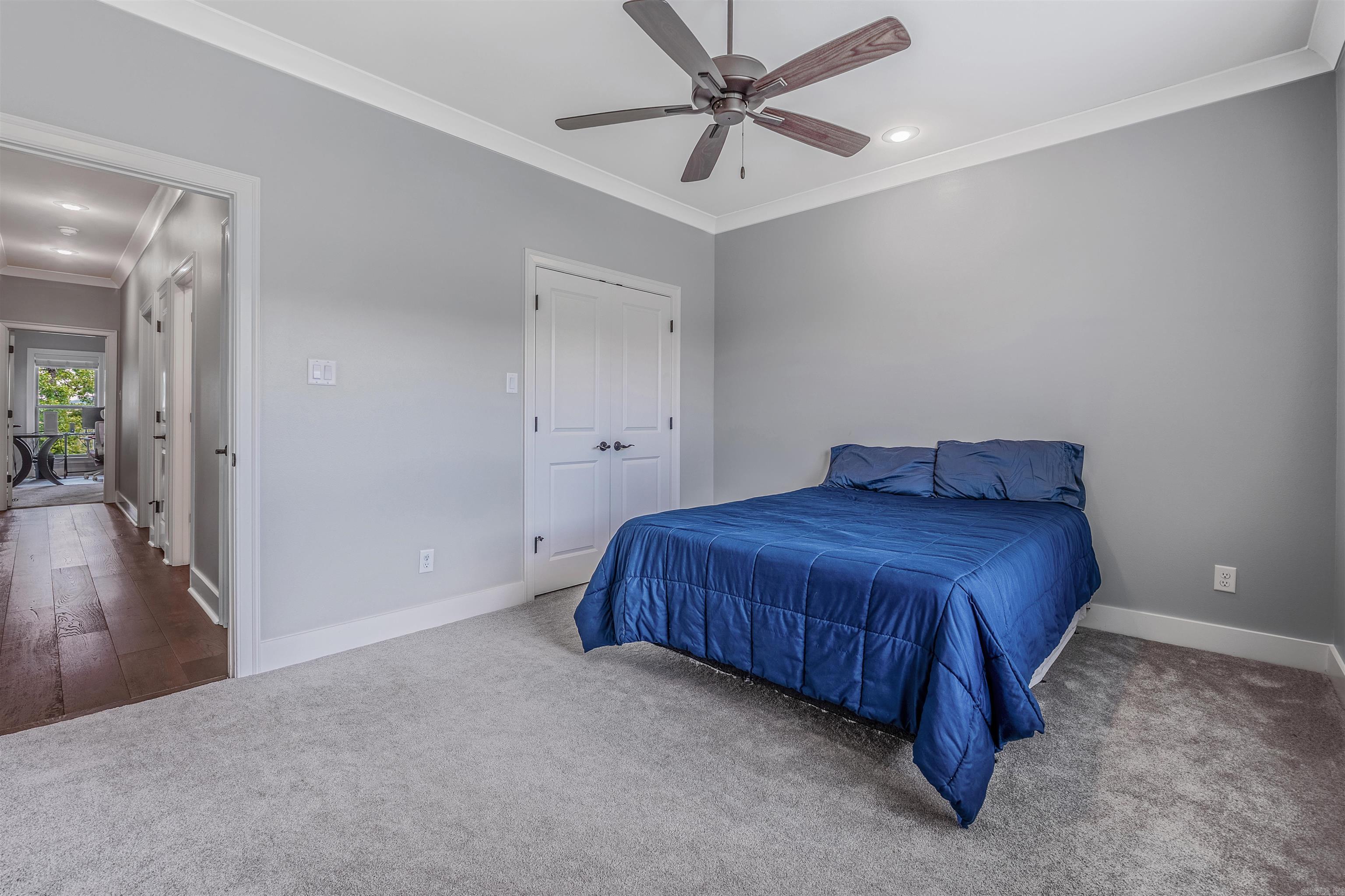 CHENAL VALLEY "CAUREL COURT" - Residential