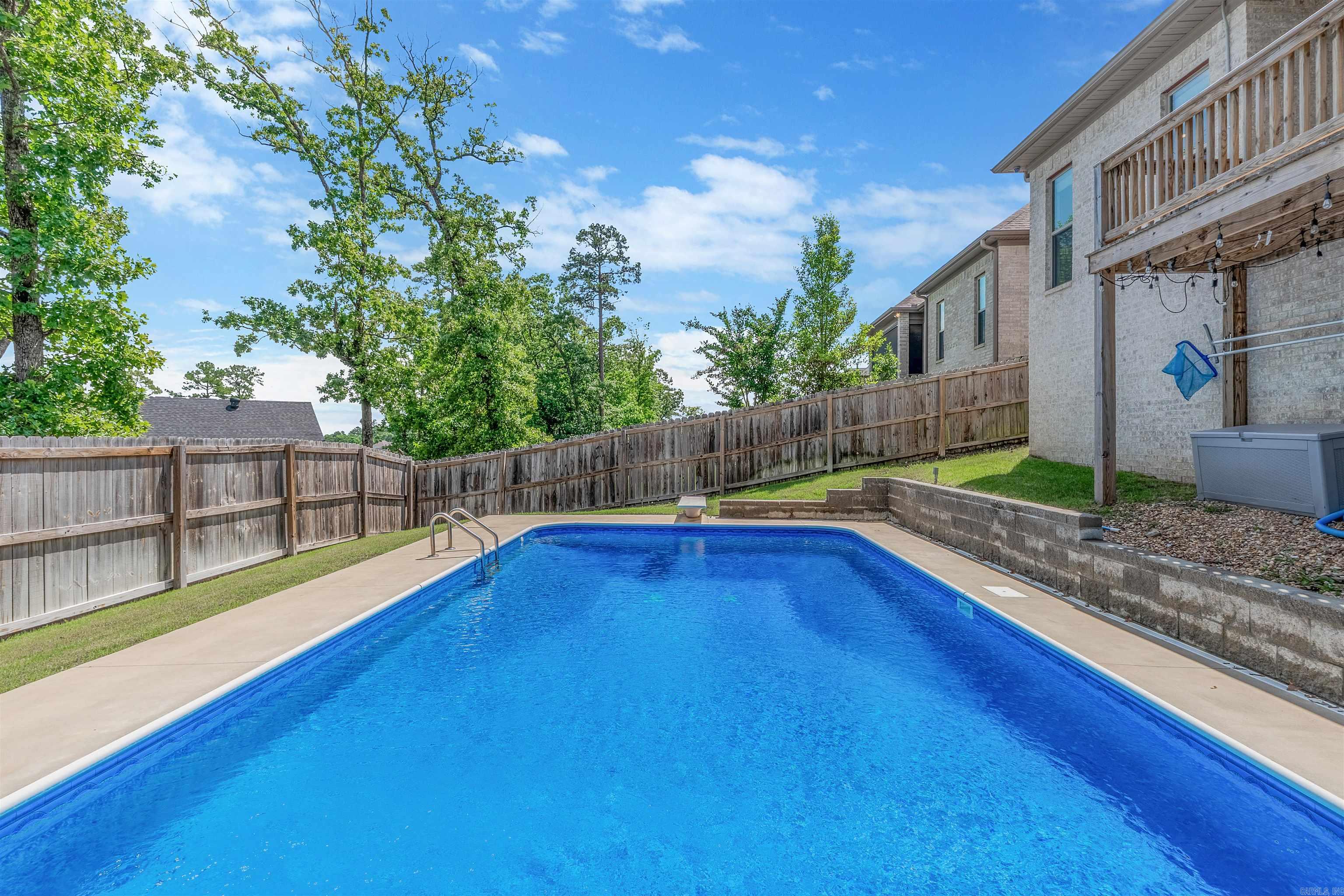 CHENAL VALLEY "CAUREL COURT" - Residential