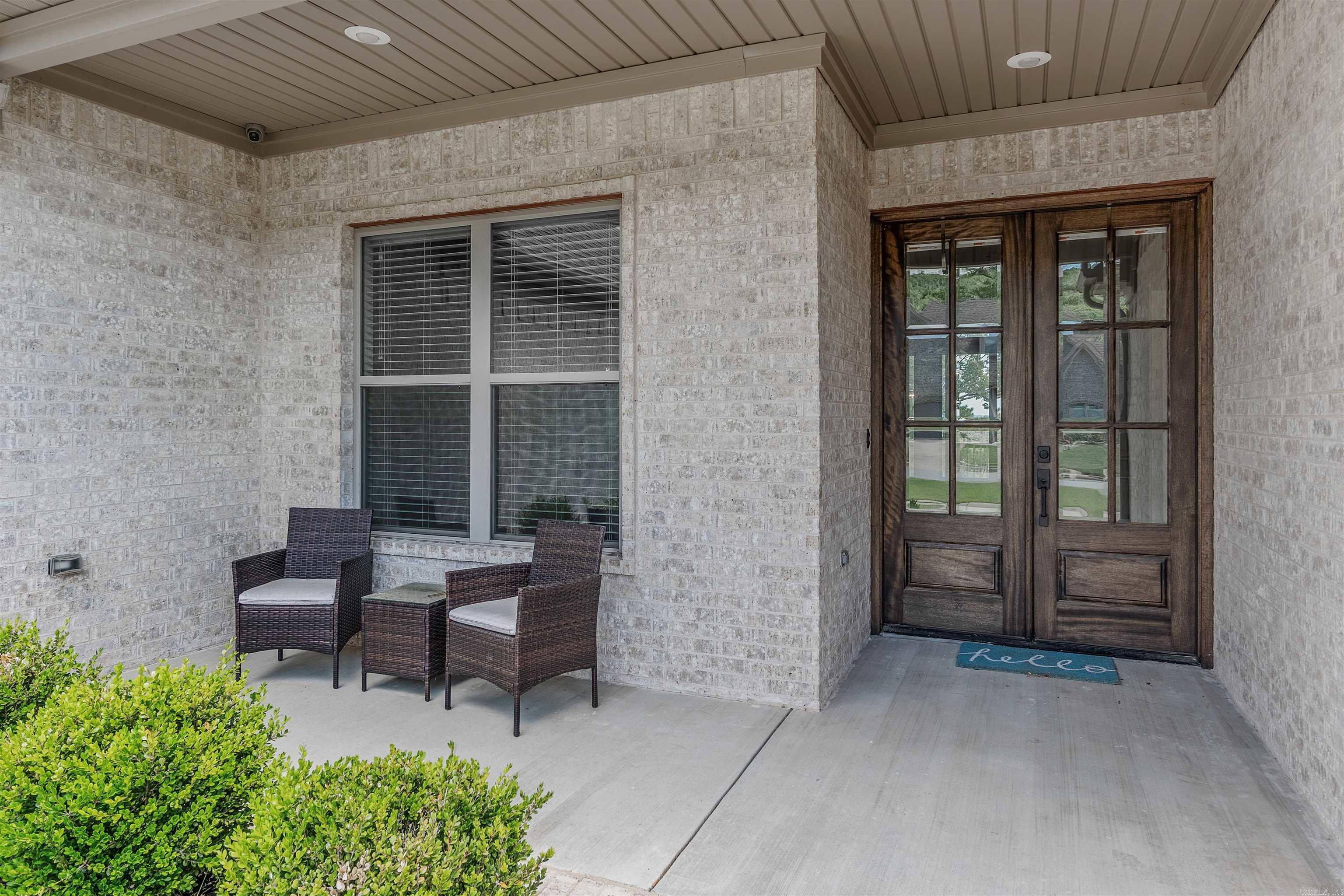 CHENAL VALLEY "CAUREL COURT" - Residential