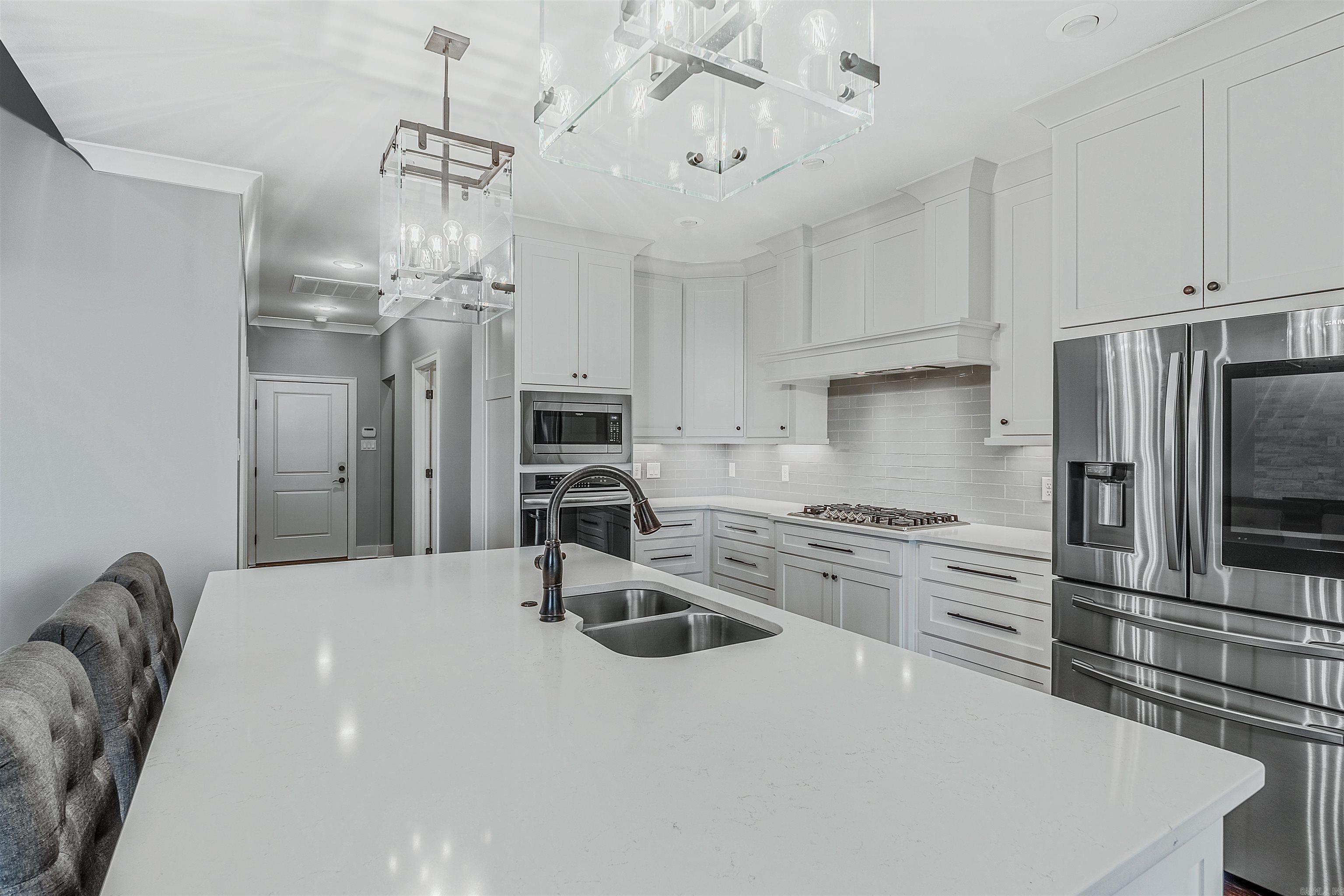 CHENAL VALLEY "CAUREL COURT" - Residential