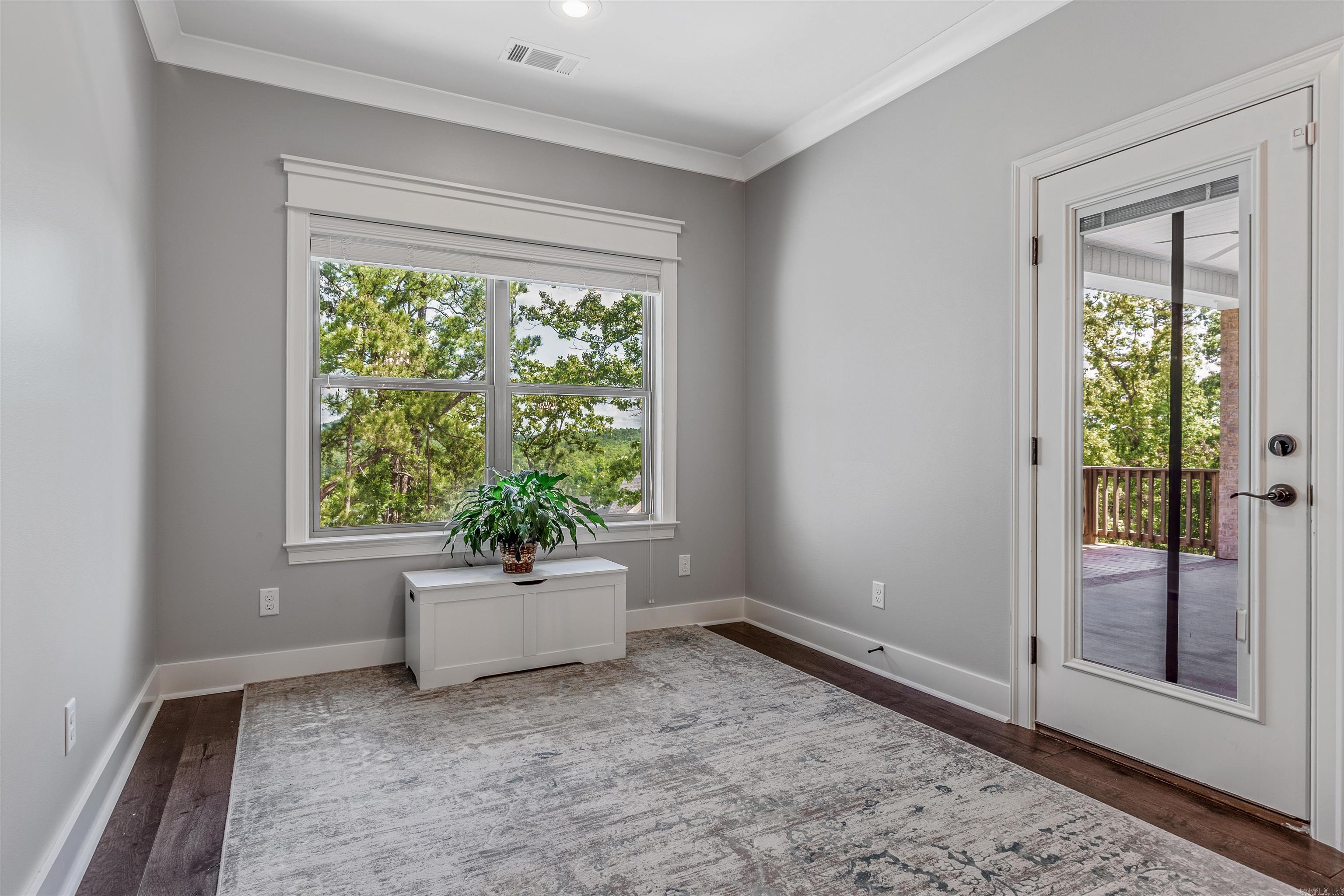 CHENAL VALLEY "CAUREL COURT" - Residential