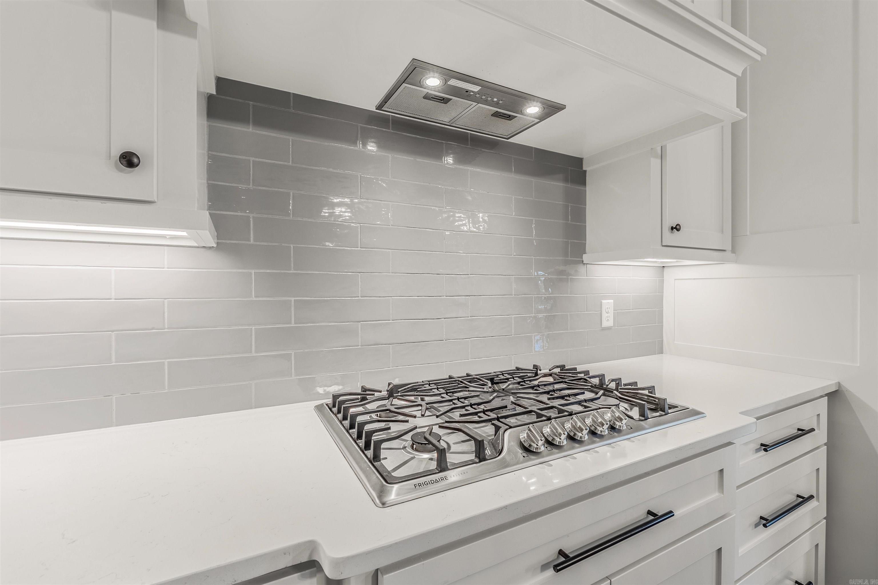 CHENAL VALLEY "CAUREL COURT" - Residential