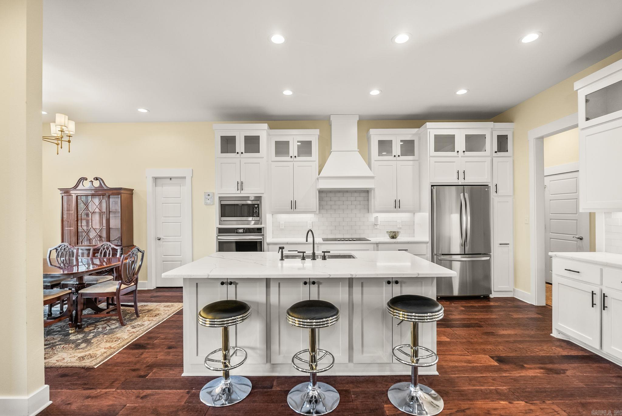 QUAIL VALLEY ESTS - Residential