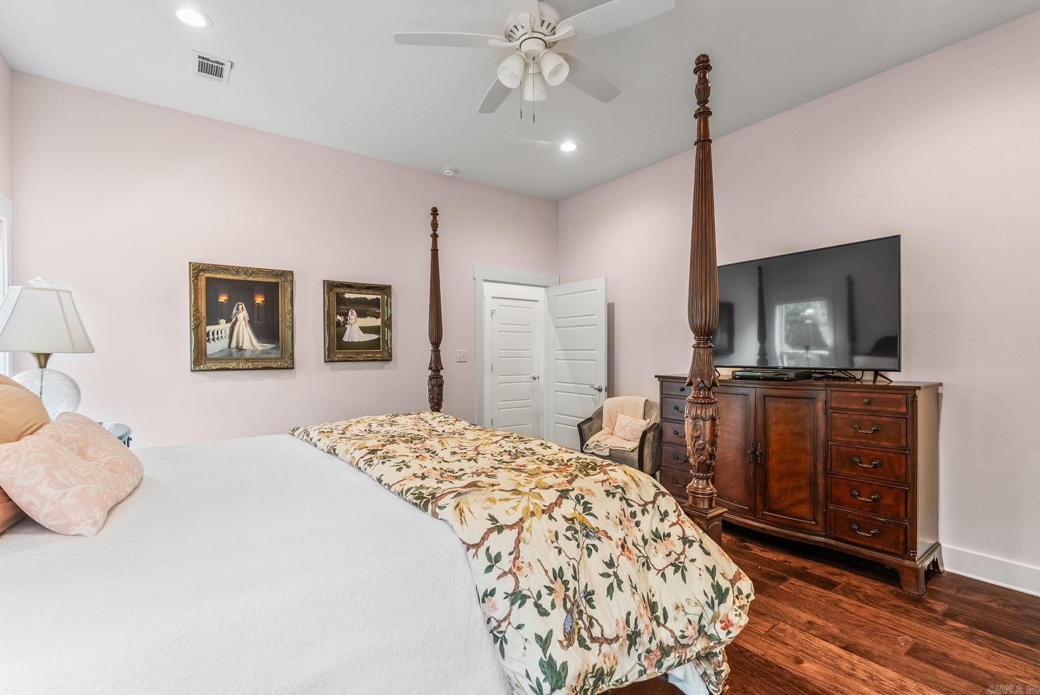 QUAIL VALLEY ESTS - Residential