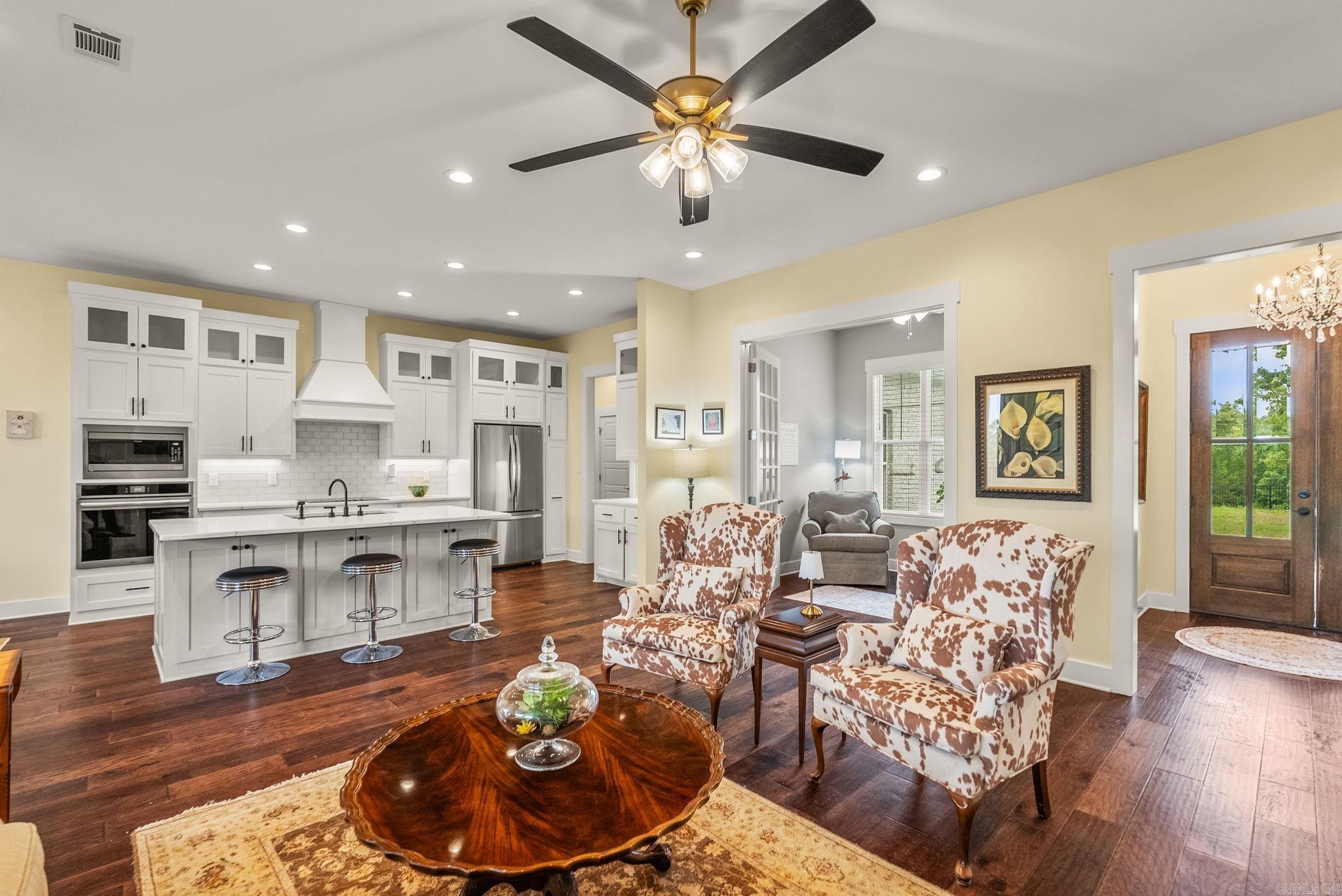 QUAIL VALLEY ESTS - Residential