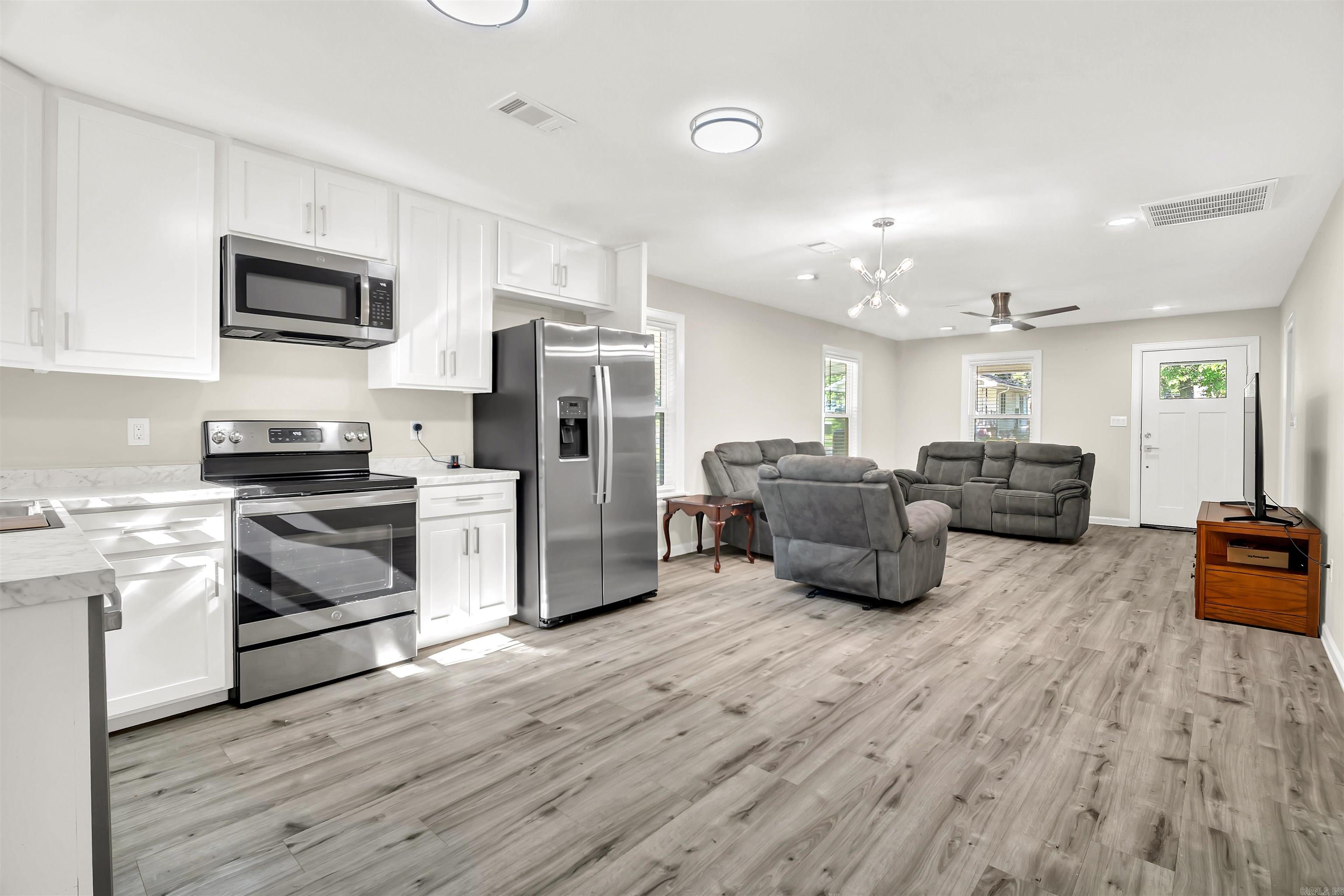 HAIRSTON ADDN - Residential