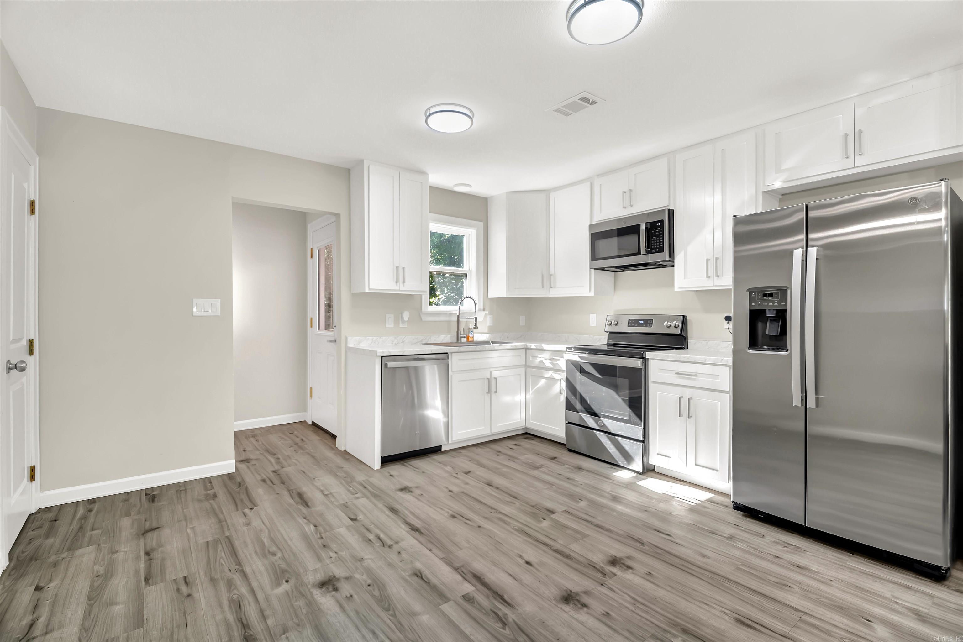 HAIRSTON ADDN - Residential