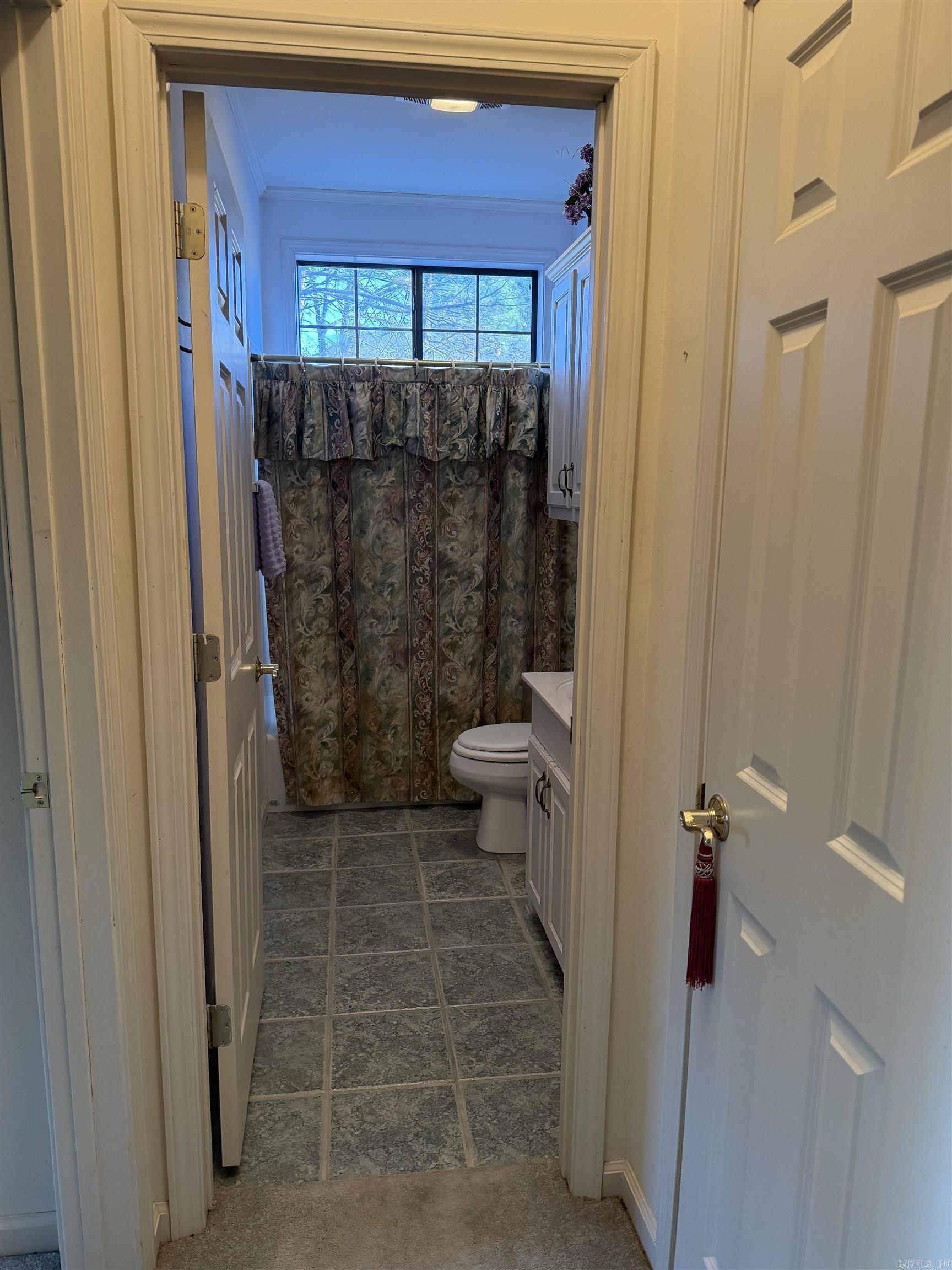 VIEW HILLS - Residential