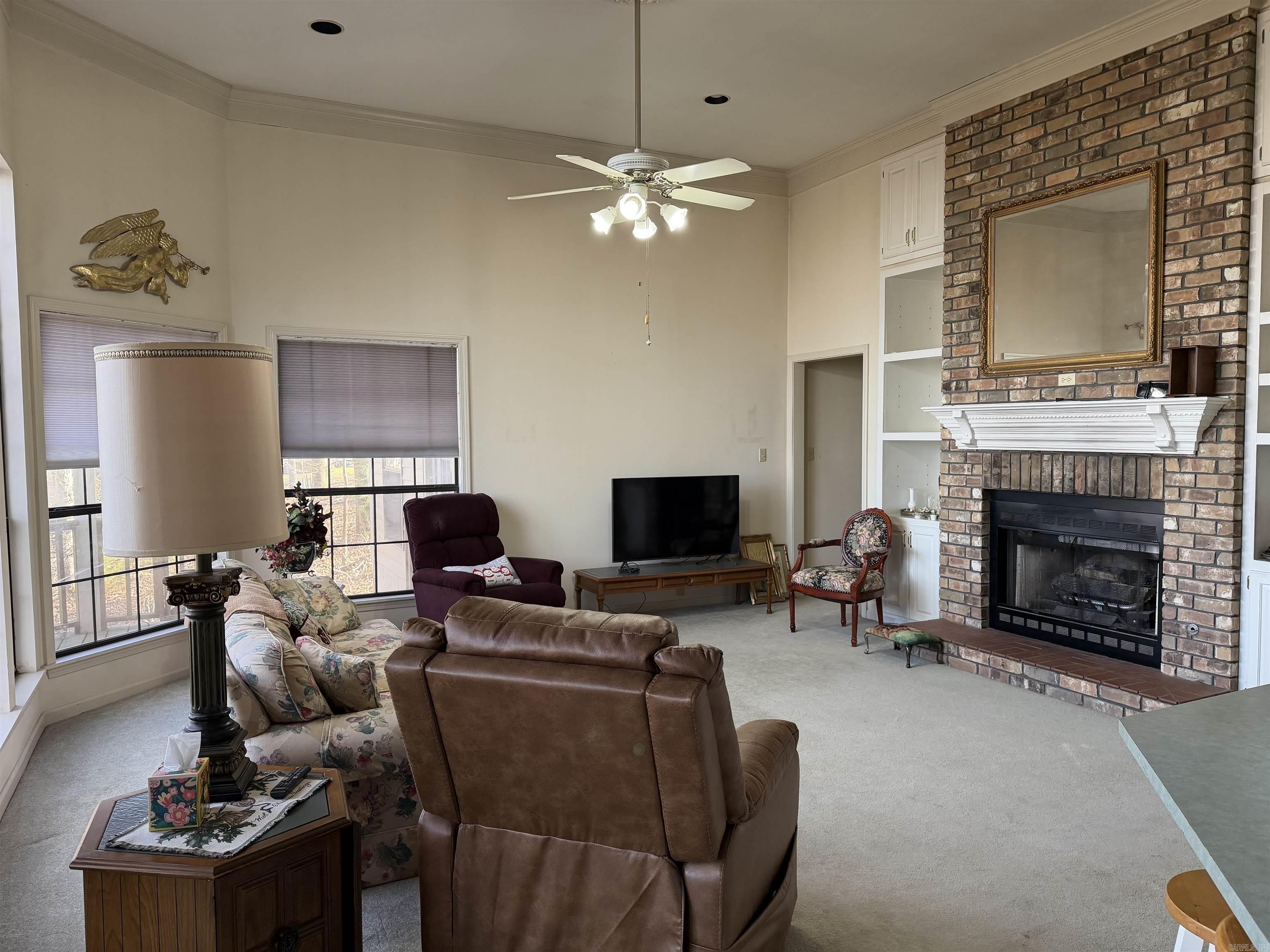 VIEW HILLS - Residential