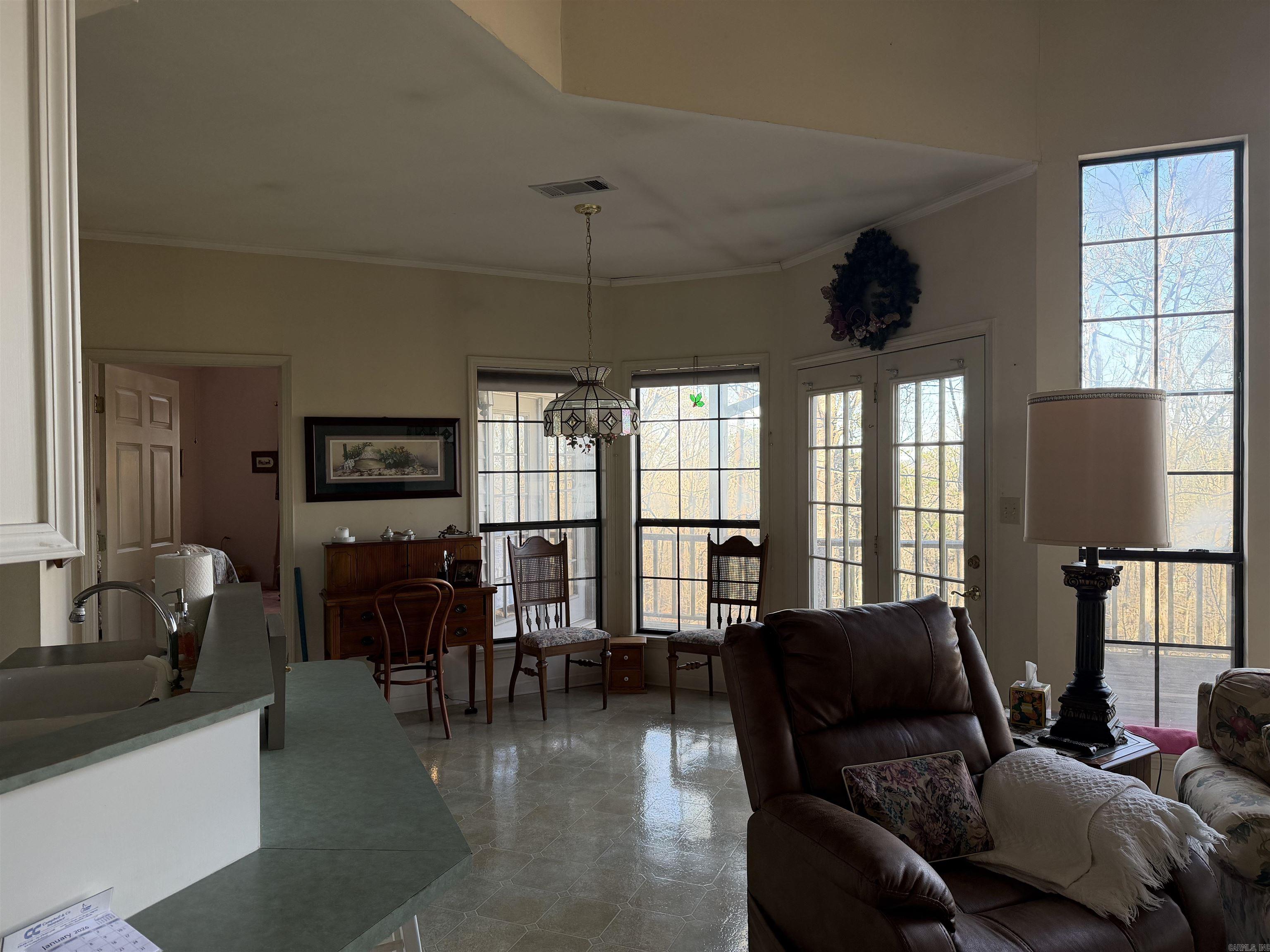 VIEW HILLS - Residential