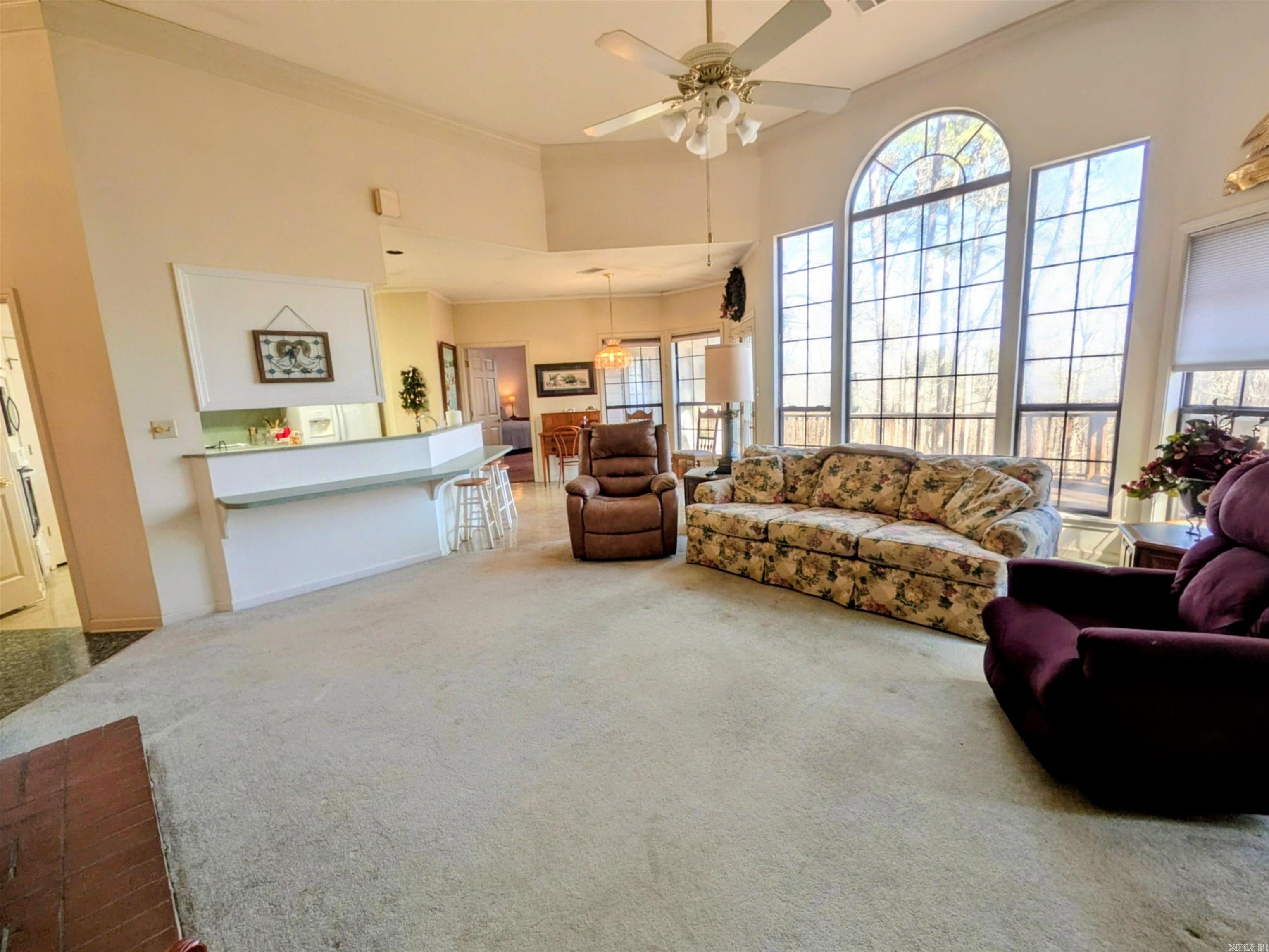 VIEW HILLS - Residential