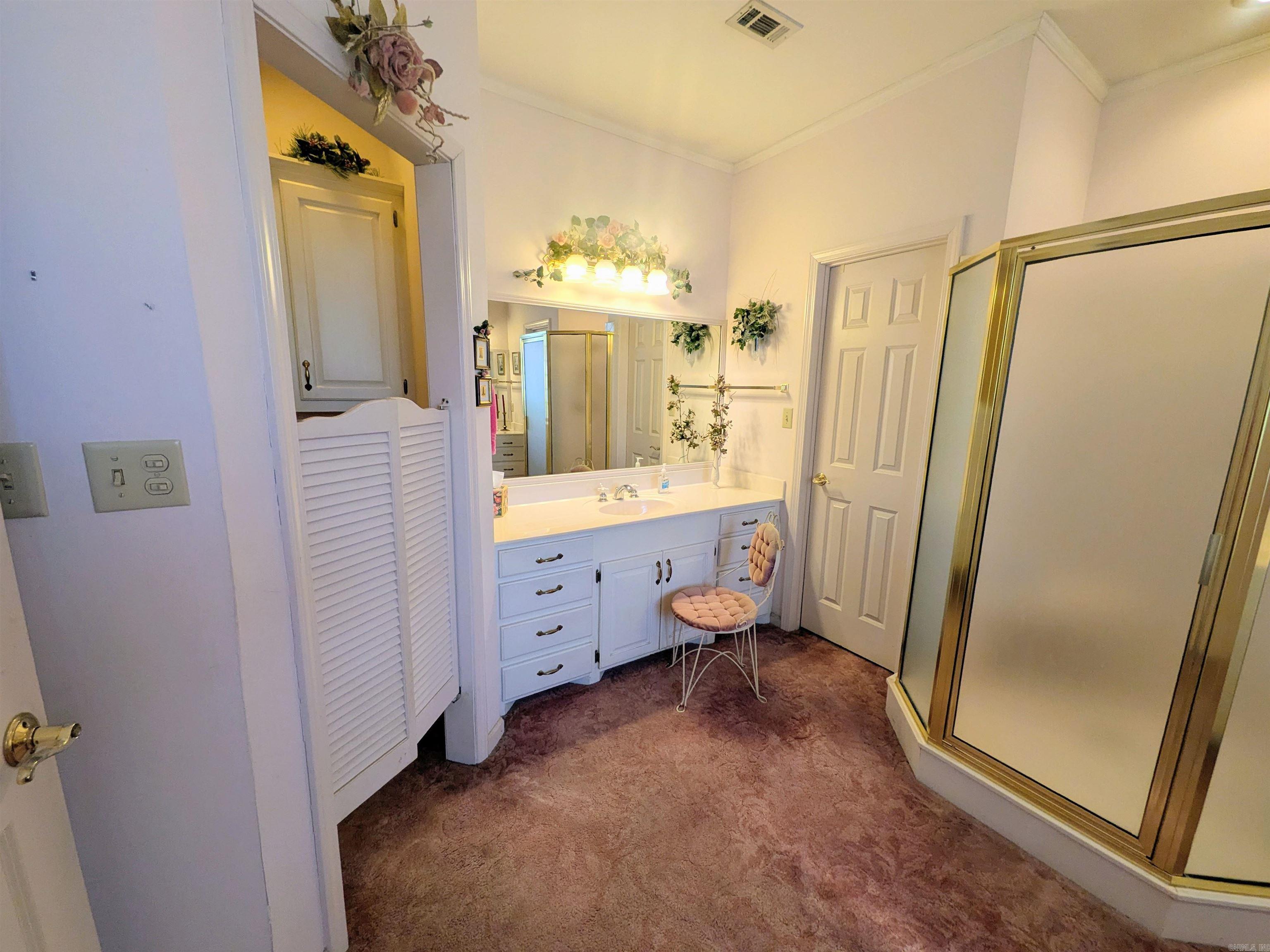 VIEW HILLS - Residential