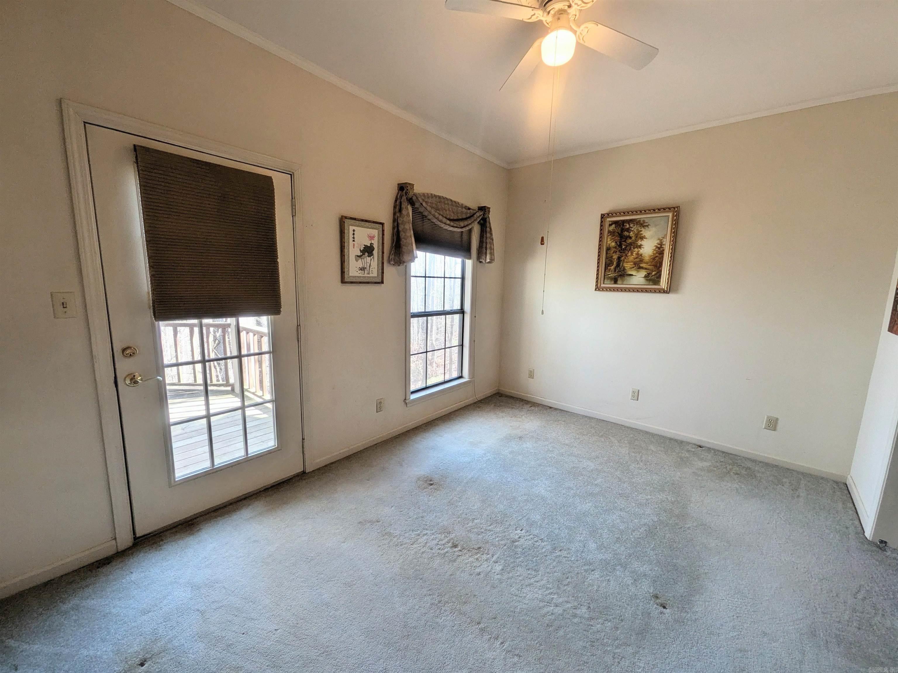 VIEW HILLS - Residential