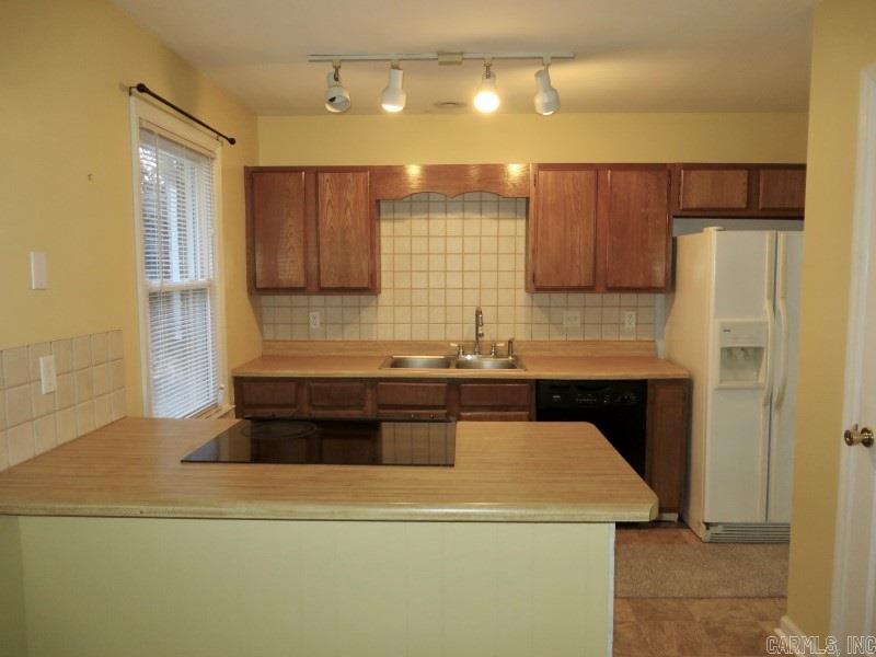 KINGSPARK TO COOK MTN VIL - Residential