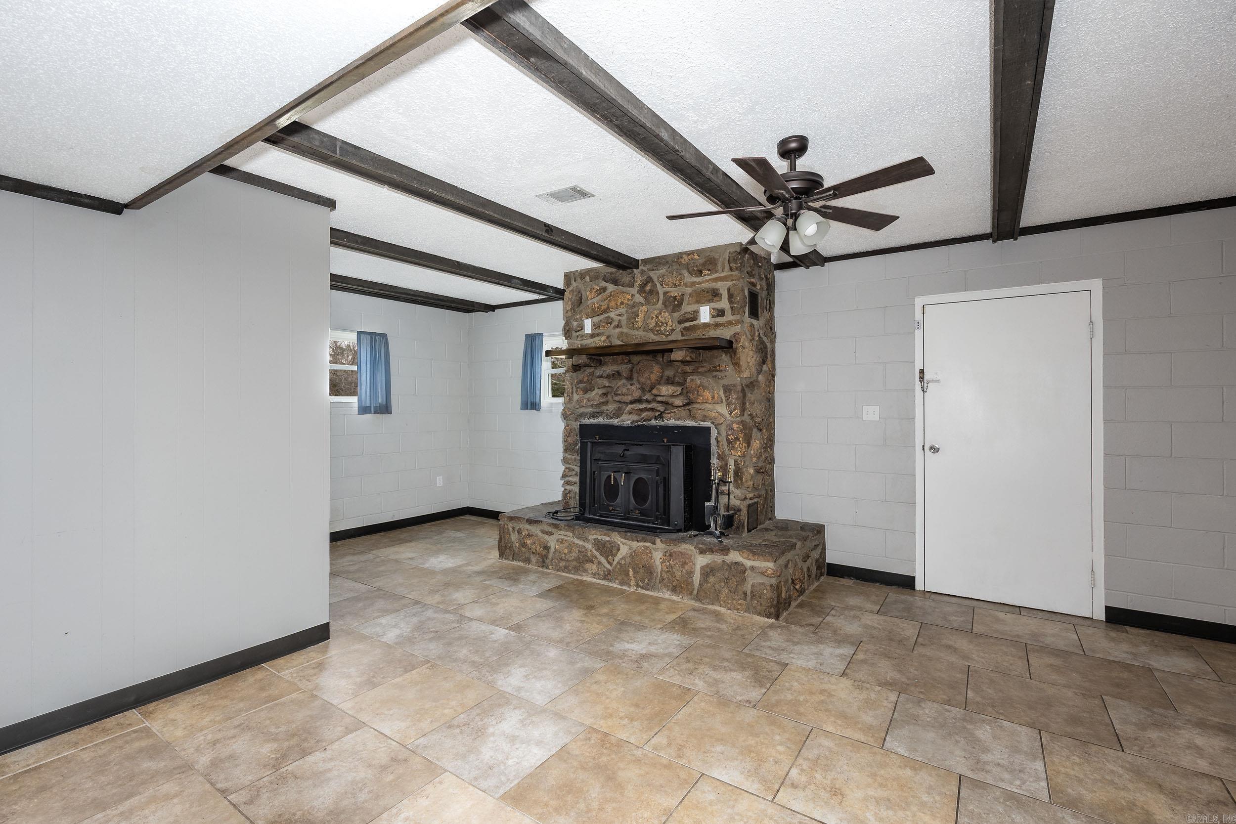 CHICOT ACRES - Residential