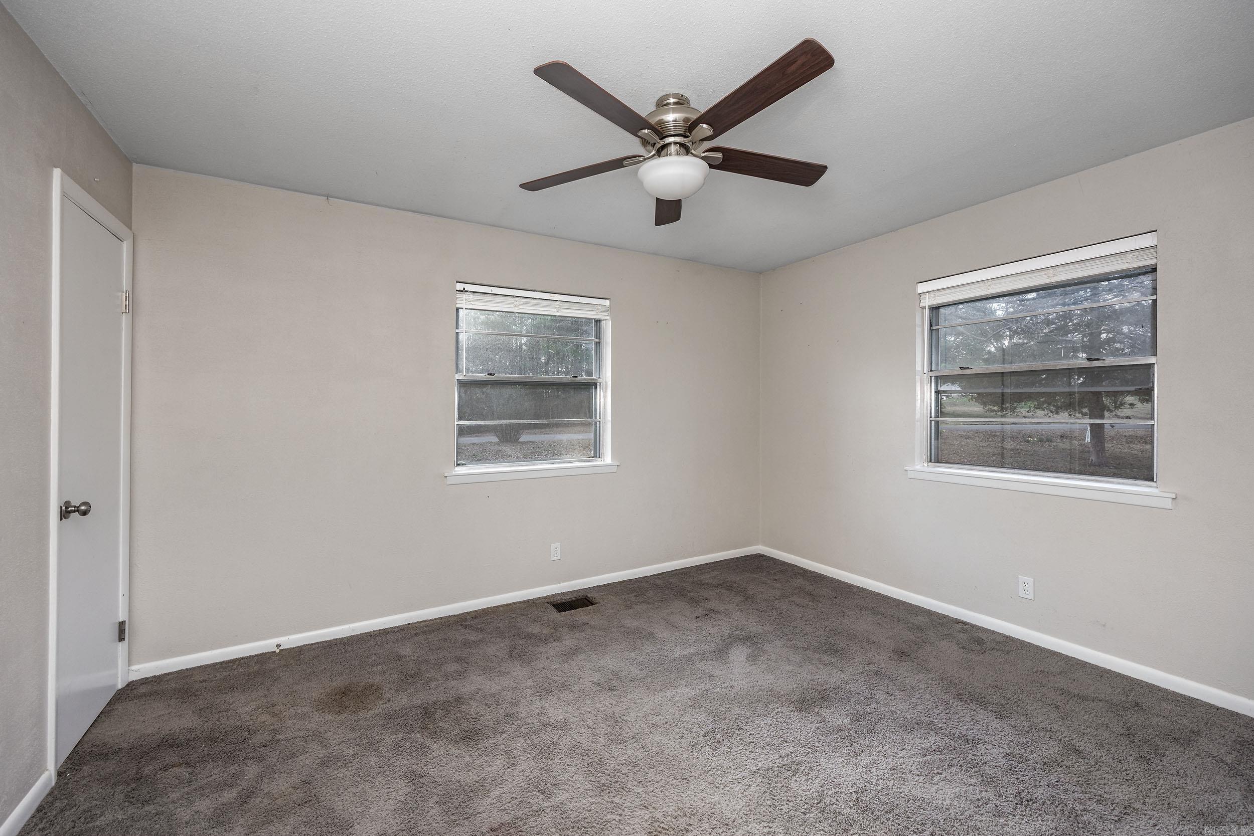 CHICOT ACRES - Residential