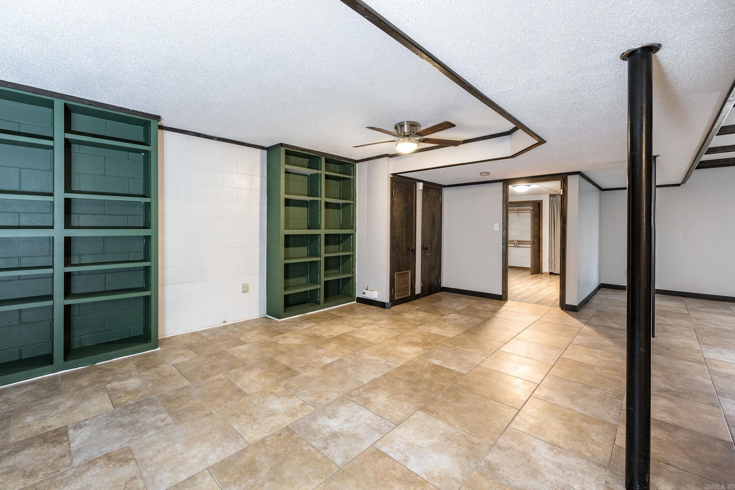 CHICOT ACRES - Residential