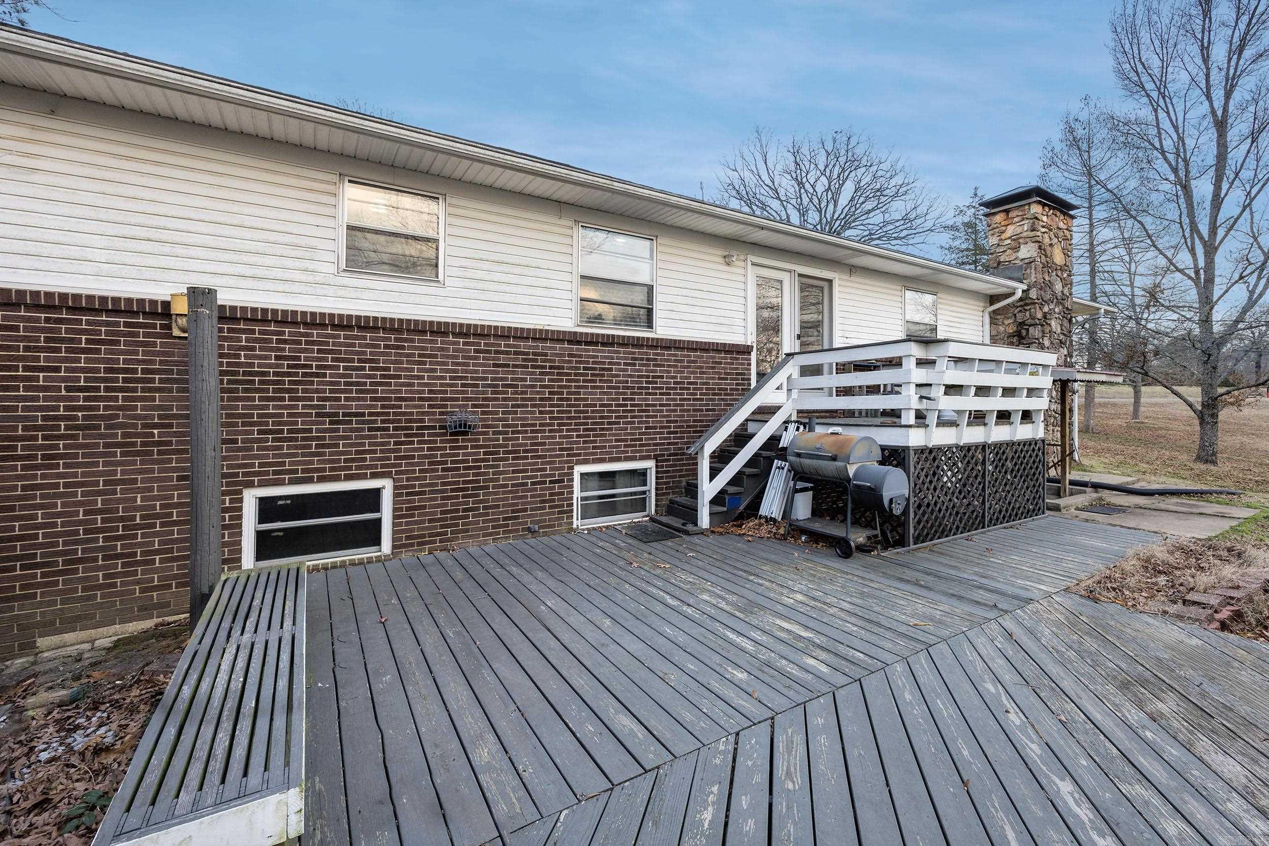 CHICOT ACRES - Residential